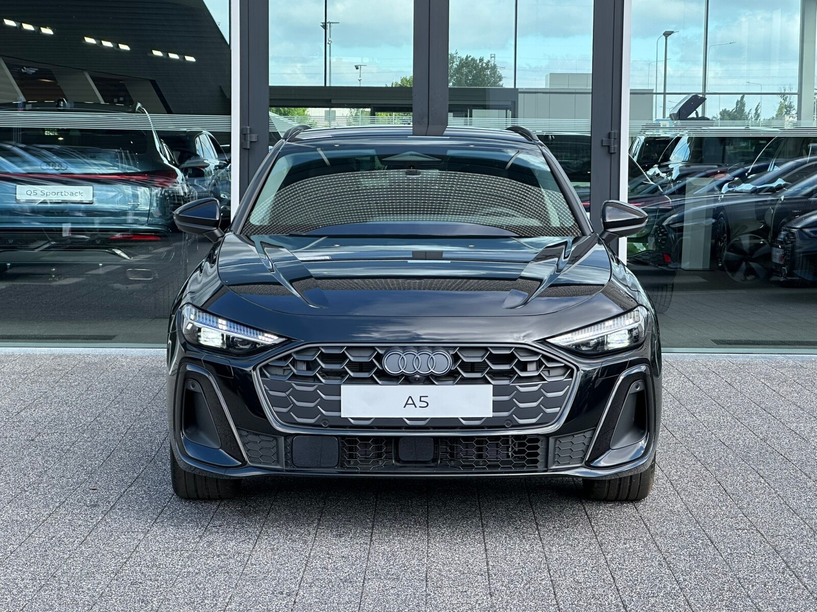 TFSI 110 kW S tronic * Pakiet Tech Plus *