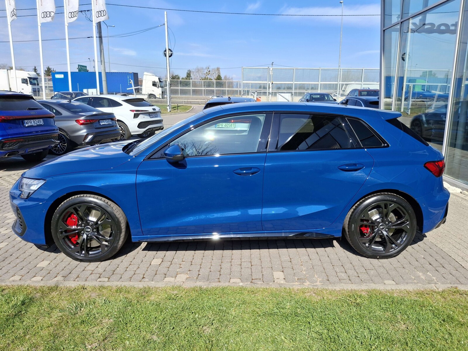 TFSI 245 kW S tronic	* Pakiet Technology *