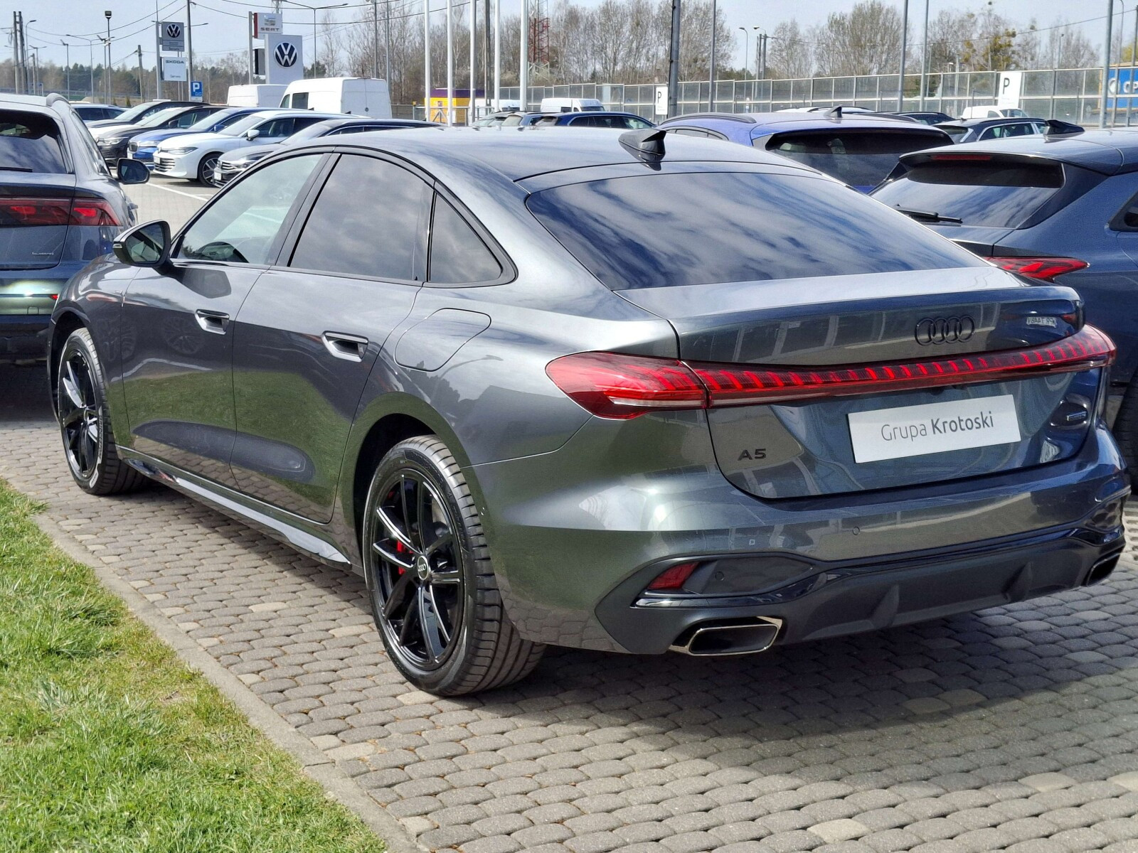 e-hybrid quattro 270 kW S tronic * Pakiet Tech Plus *