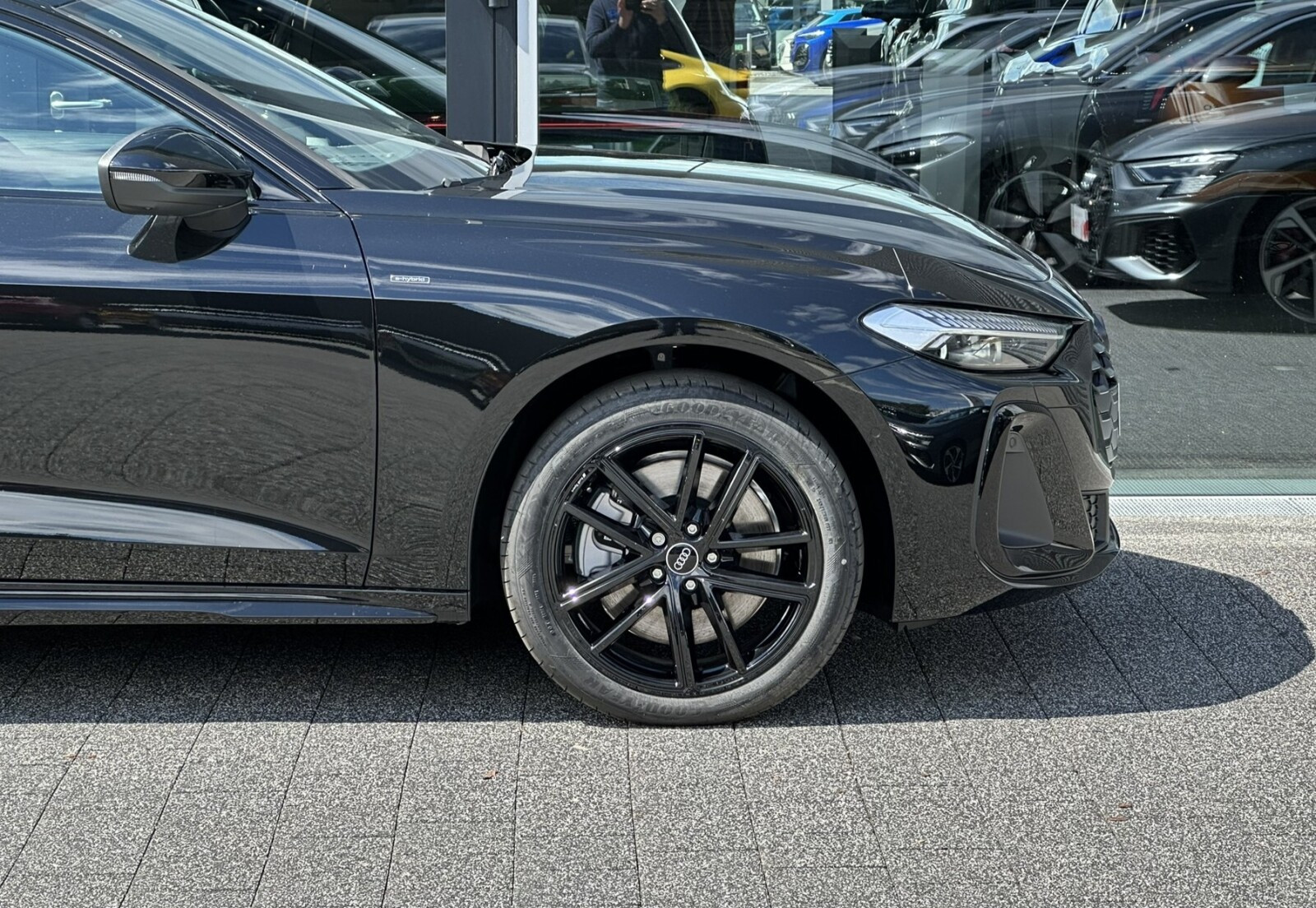 e-hybrid quattro 220 kW S tronic * Pakiet Tech Plus *