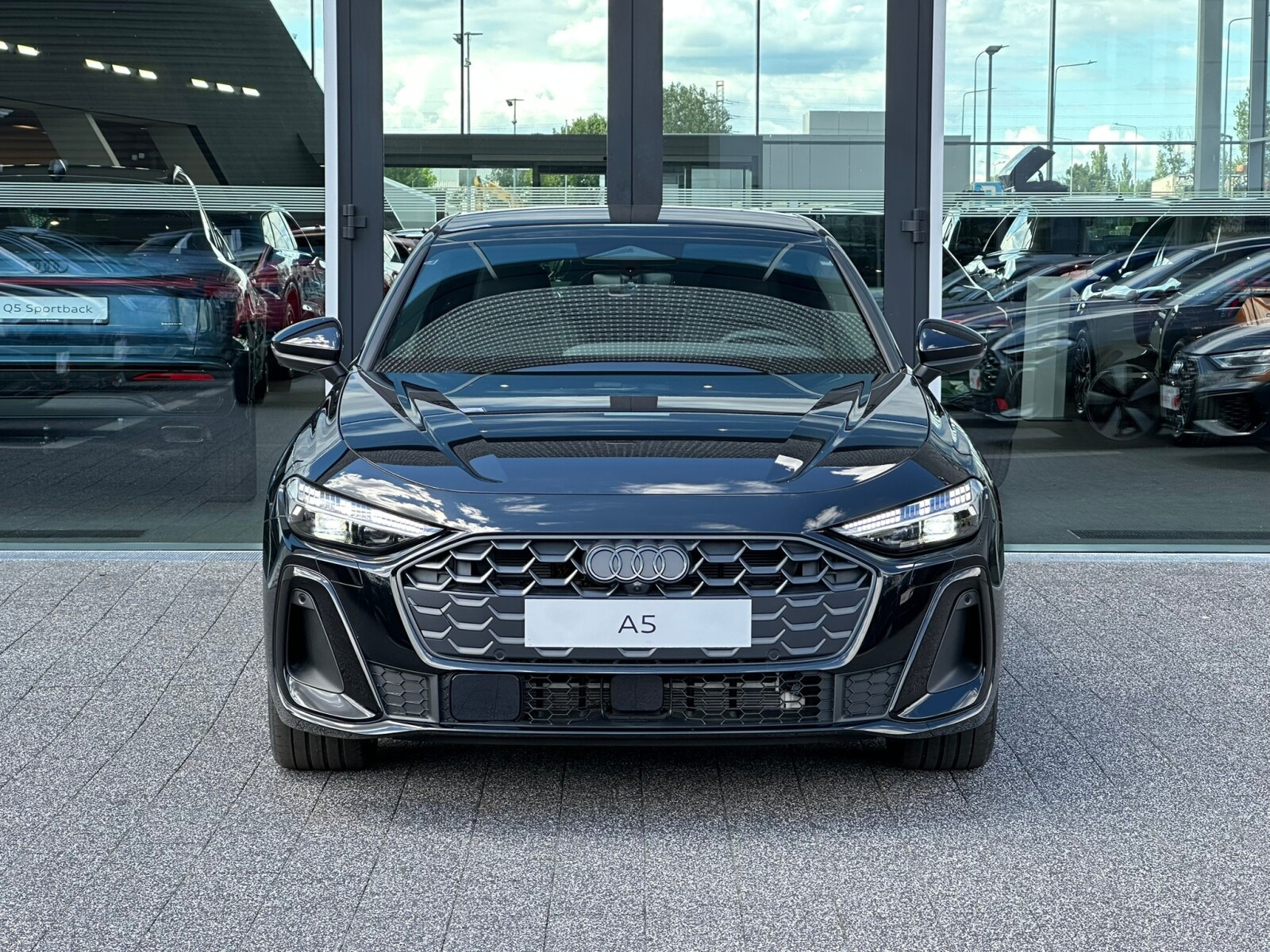 e-hybrid quattro 220 kW S tronic * Pakiet Tech Plus *