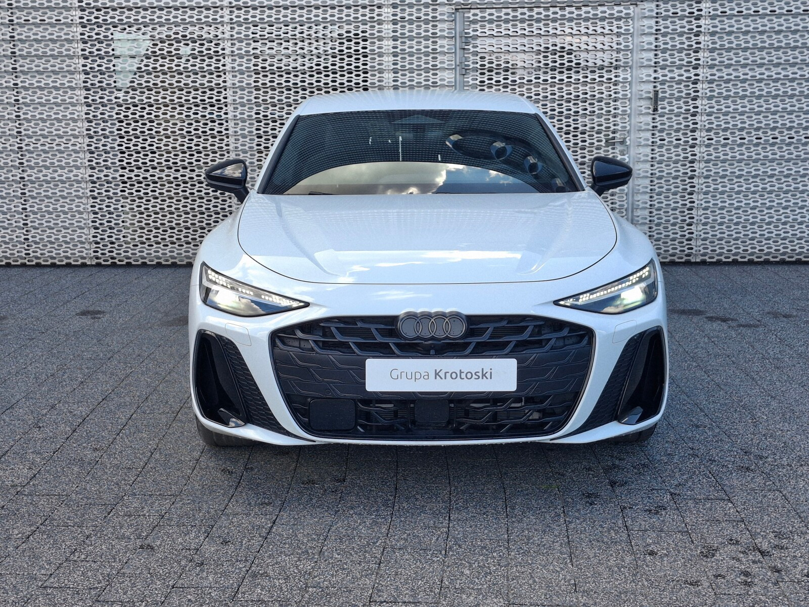 e-hybrid quattro 220 kW S tronic * Pakiet Tech Plus *