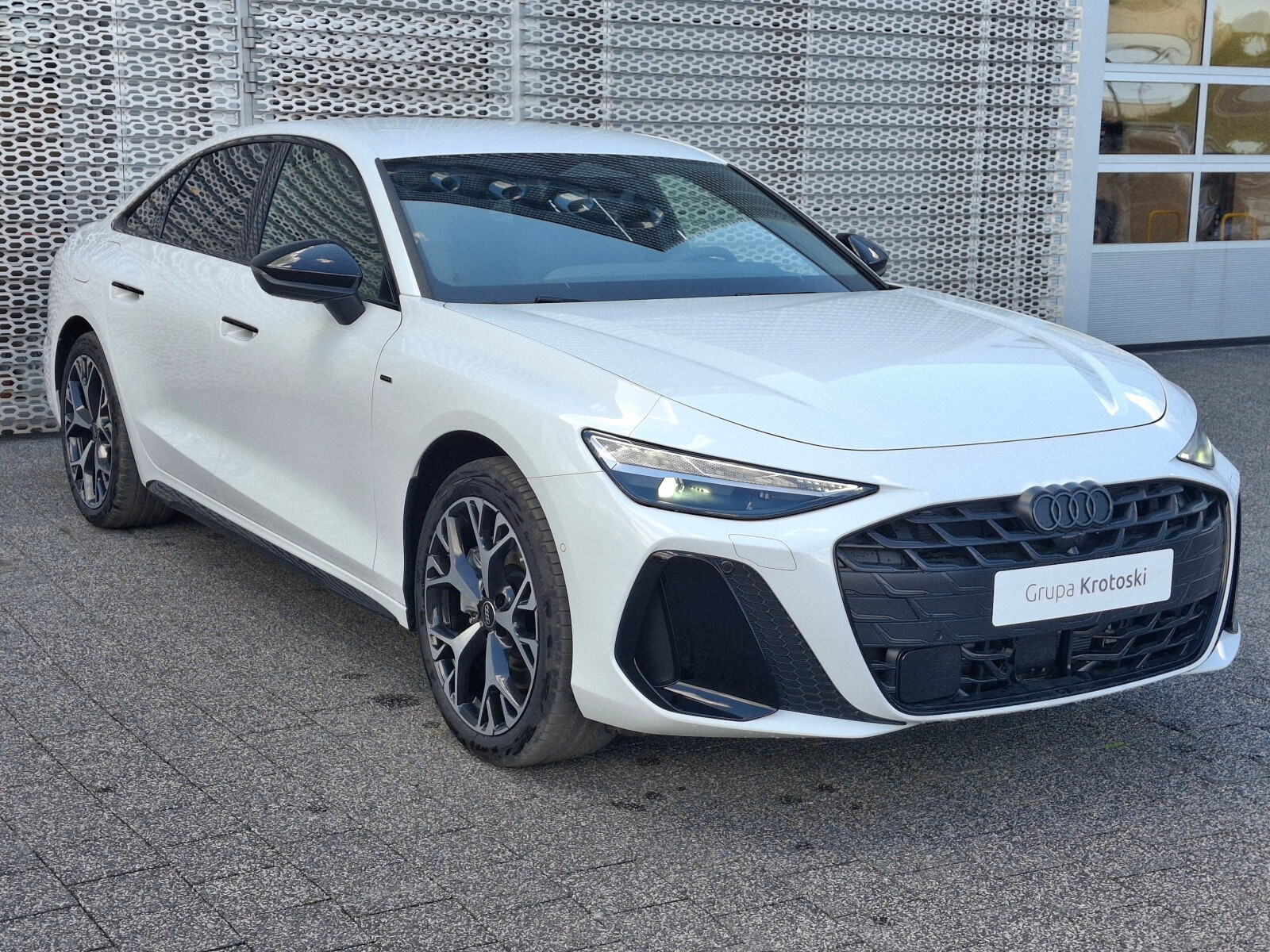 e-hybrid quattro 220 kW S tronic * Pakiet Tech Plus *