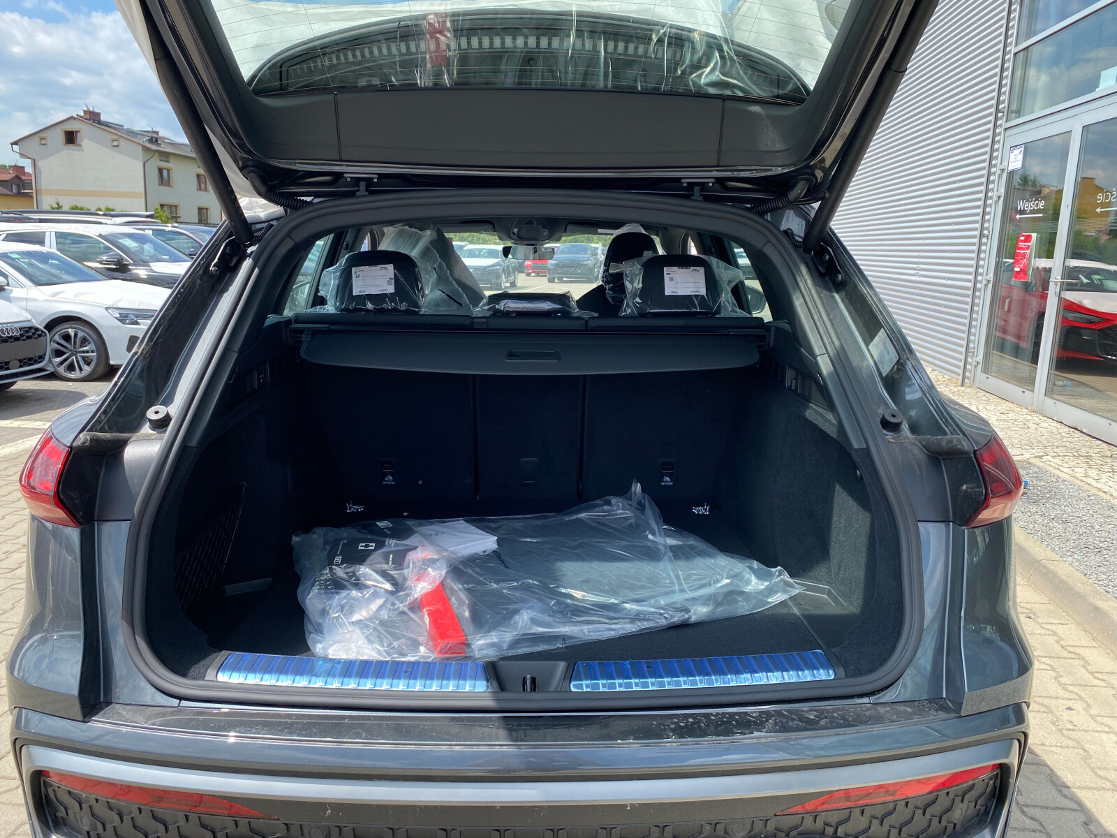SUV TDI quattro 150 kW S tronic * Pakiet Tech Plus *