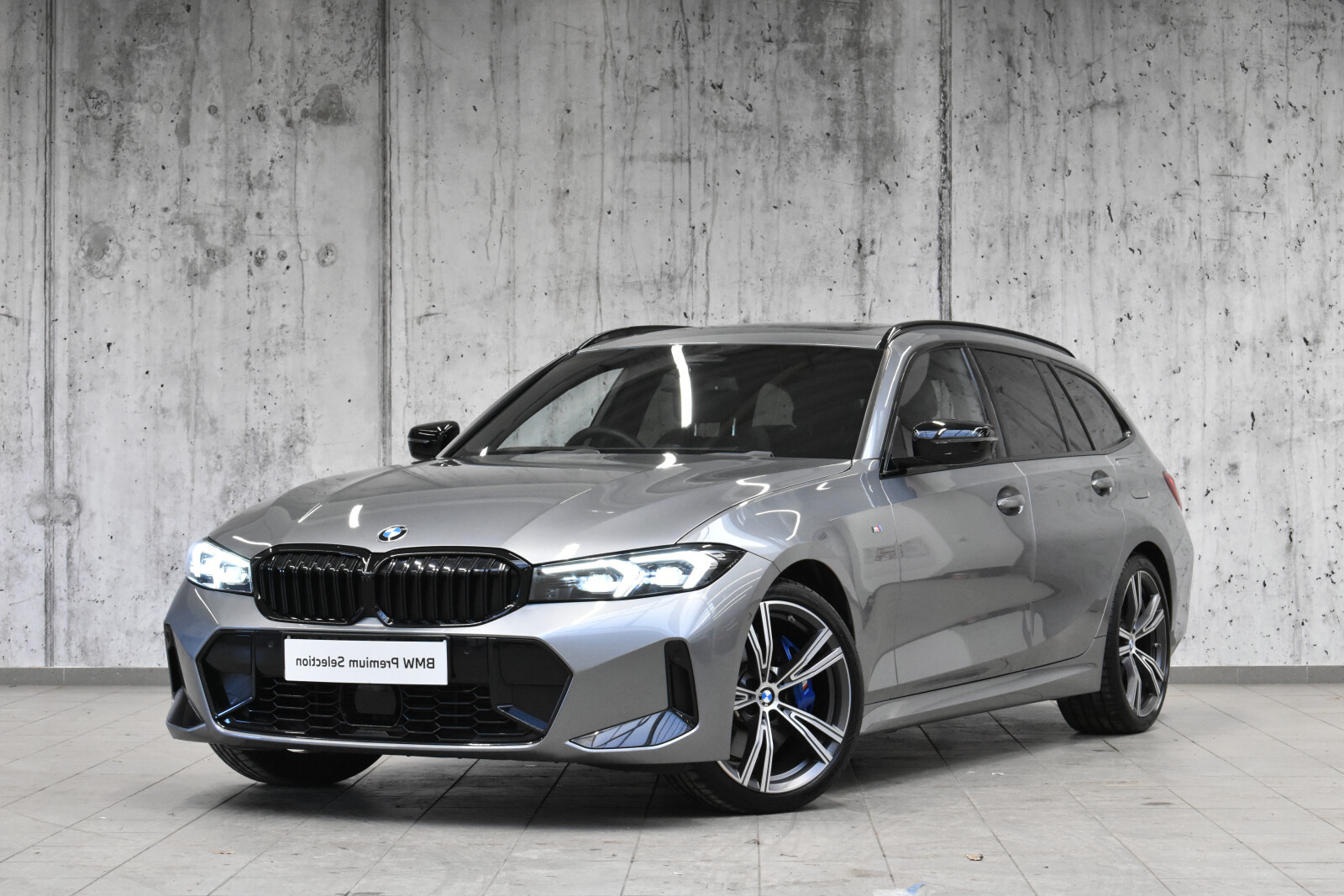 BMW 320