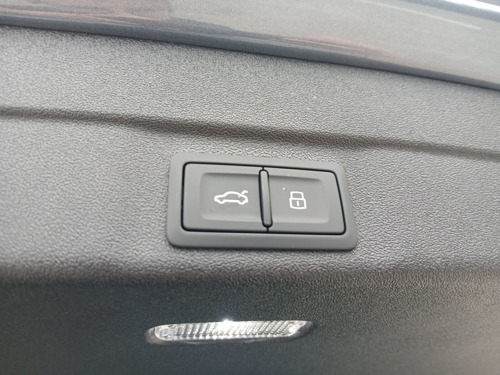 TFSI quattro 150 kW S tronic * Pakiet Tech Plus *