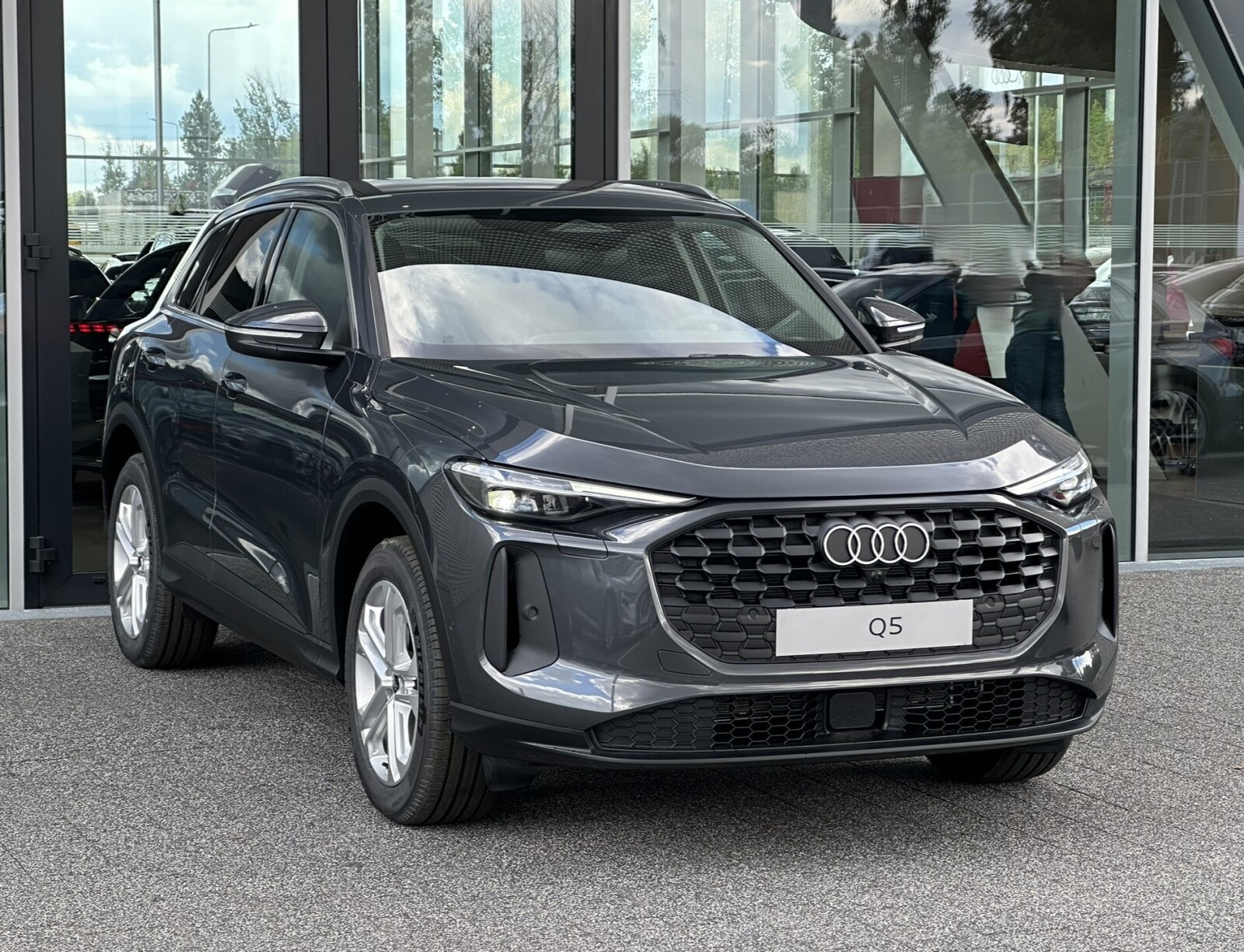 SUV TFSI quattro 150 kW S tronic * Pakiet Tech Plus *