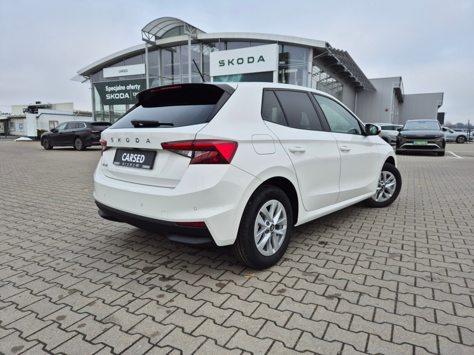 Selection 1.0 DSG auto z placu