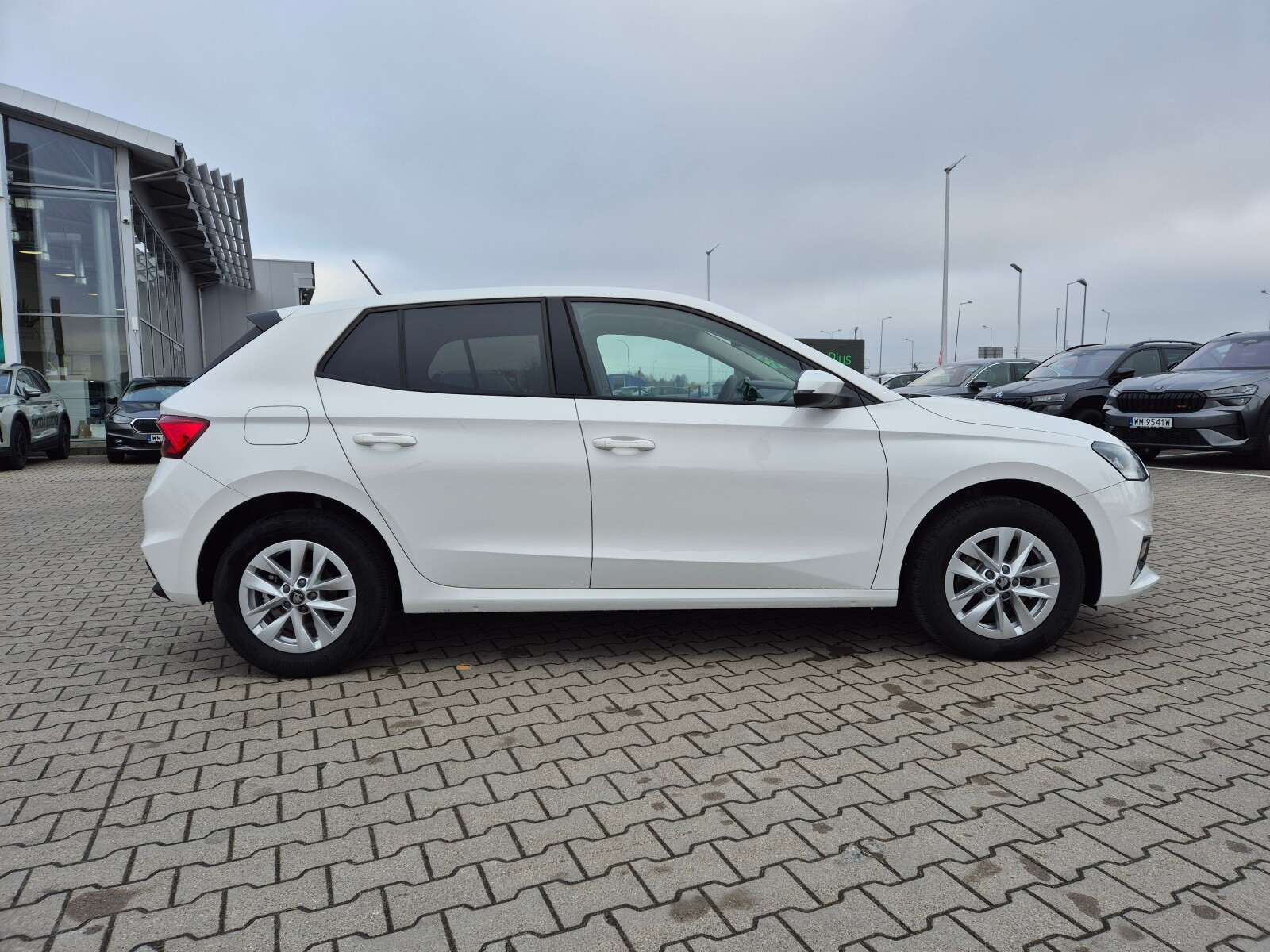 Selection 1.0 DSG auto z placu