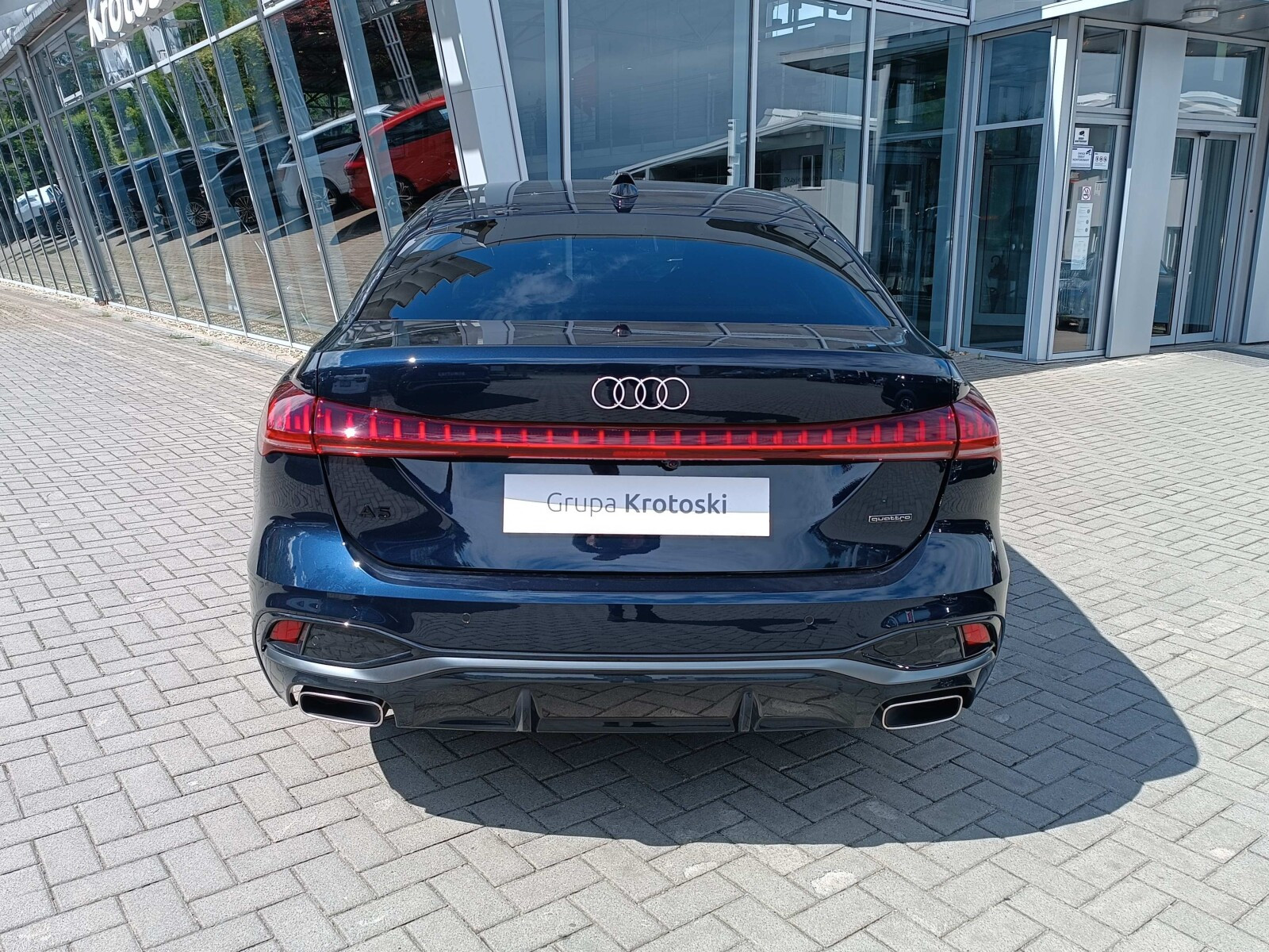 e-hybrid quattro 220 kW S tronic * Pakiet Tech Plus *