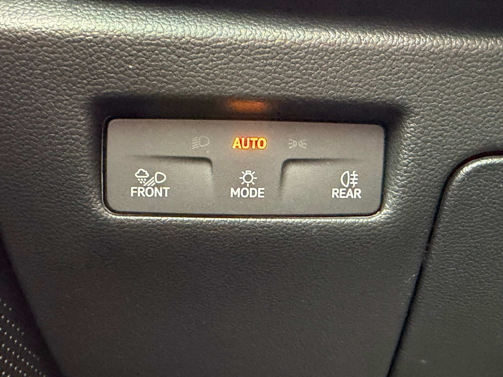 Combi Edition 130 2.0 TSI 204 KM 7-biegowa DSG Dostępna od Ręki!