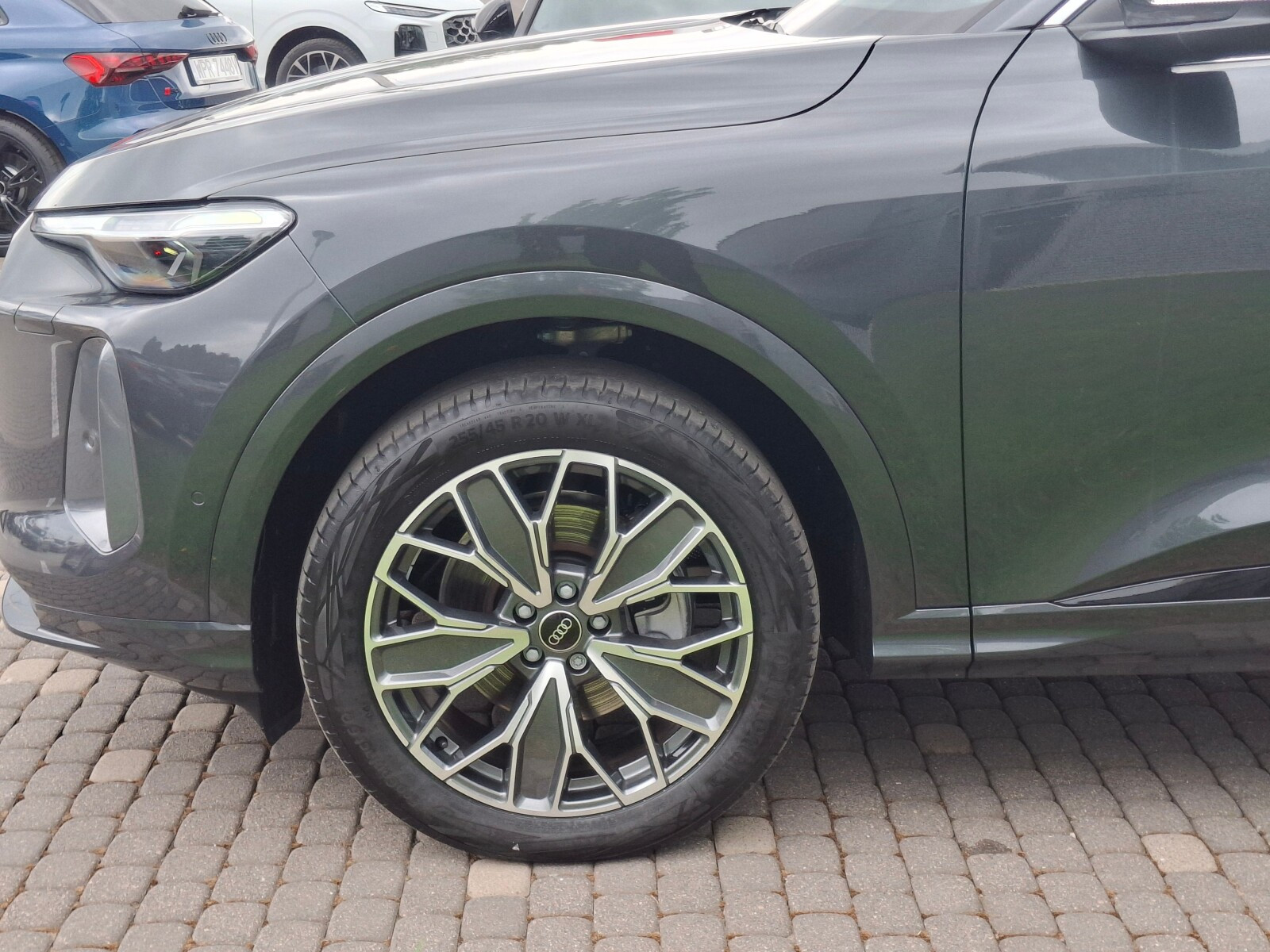 SUV TFSI quattro 150 kW S tronic * Pakiet Tech Plus *