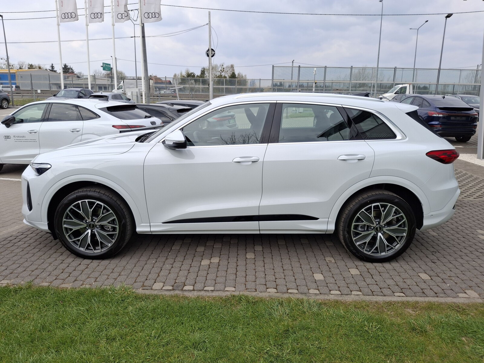 SUV TFSI quattro 150 kW S tronic * Pakiet Tech Plus *