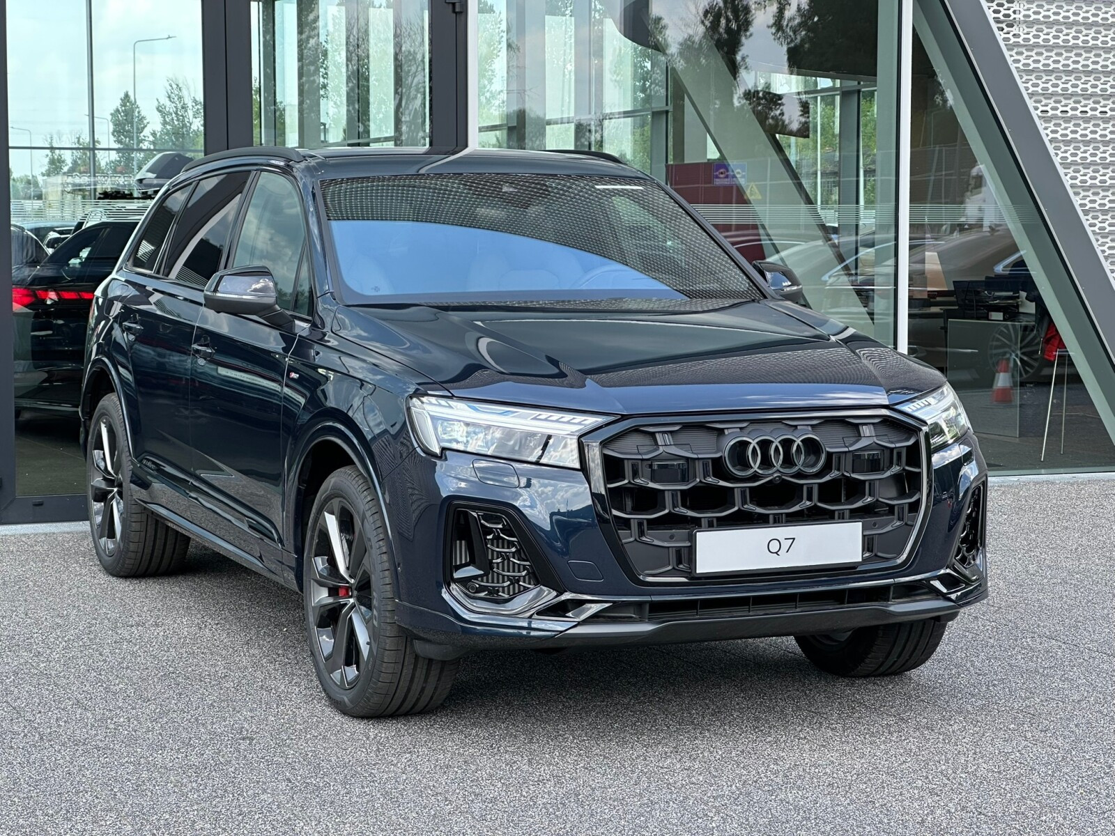 SUV S line TFSI e quattro 360 kW tiptronic * Pak. Comfort & Innovation