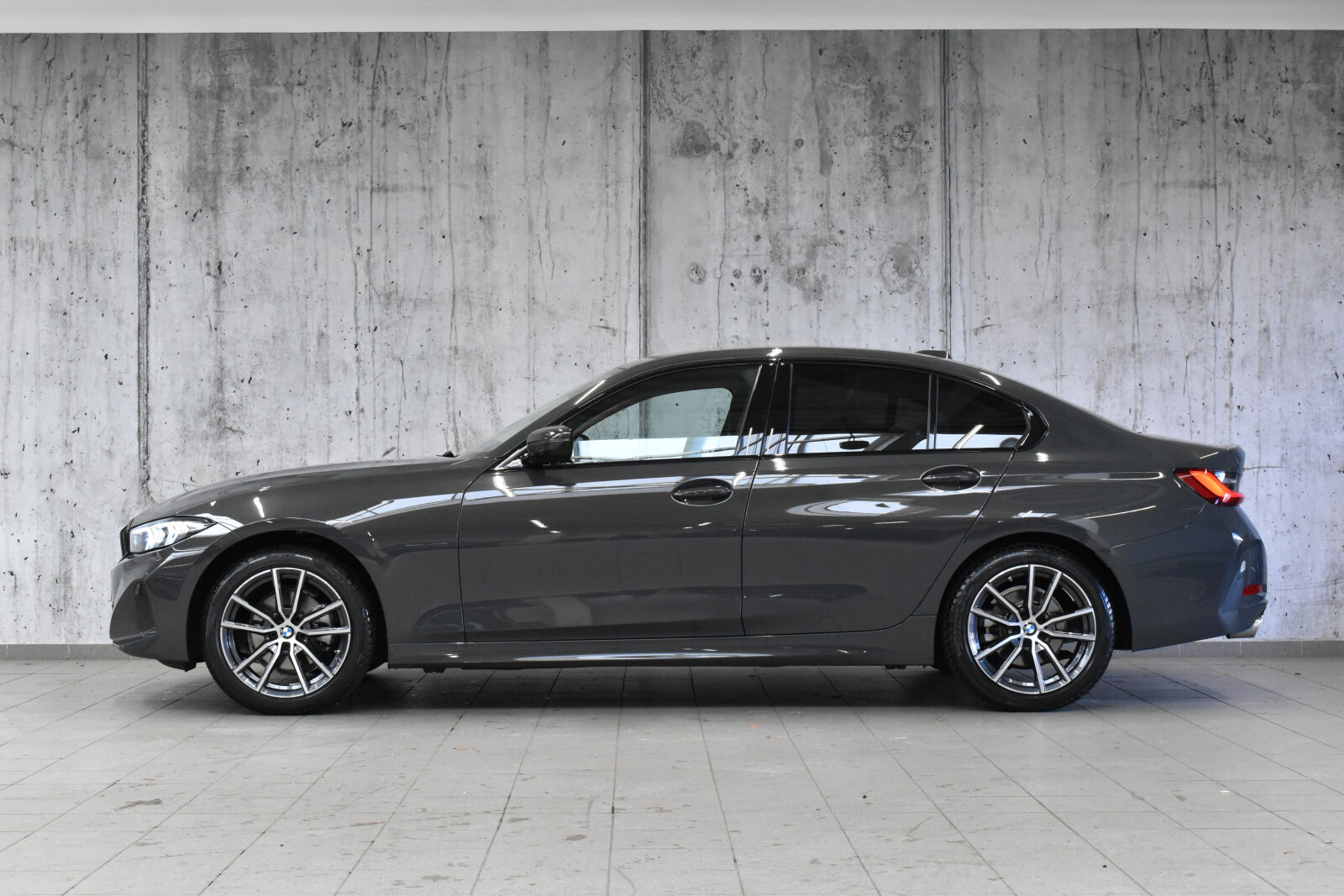 xDrive 190KM | SalonPL | FV23% | Hak | DAP | HiFi | Salon PL