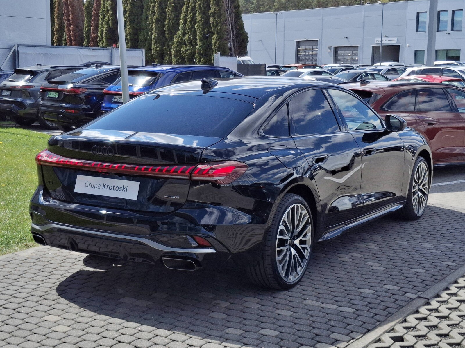 e-hybrid quattro 220 kW S tronic * Pakiet Tech Plus *