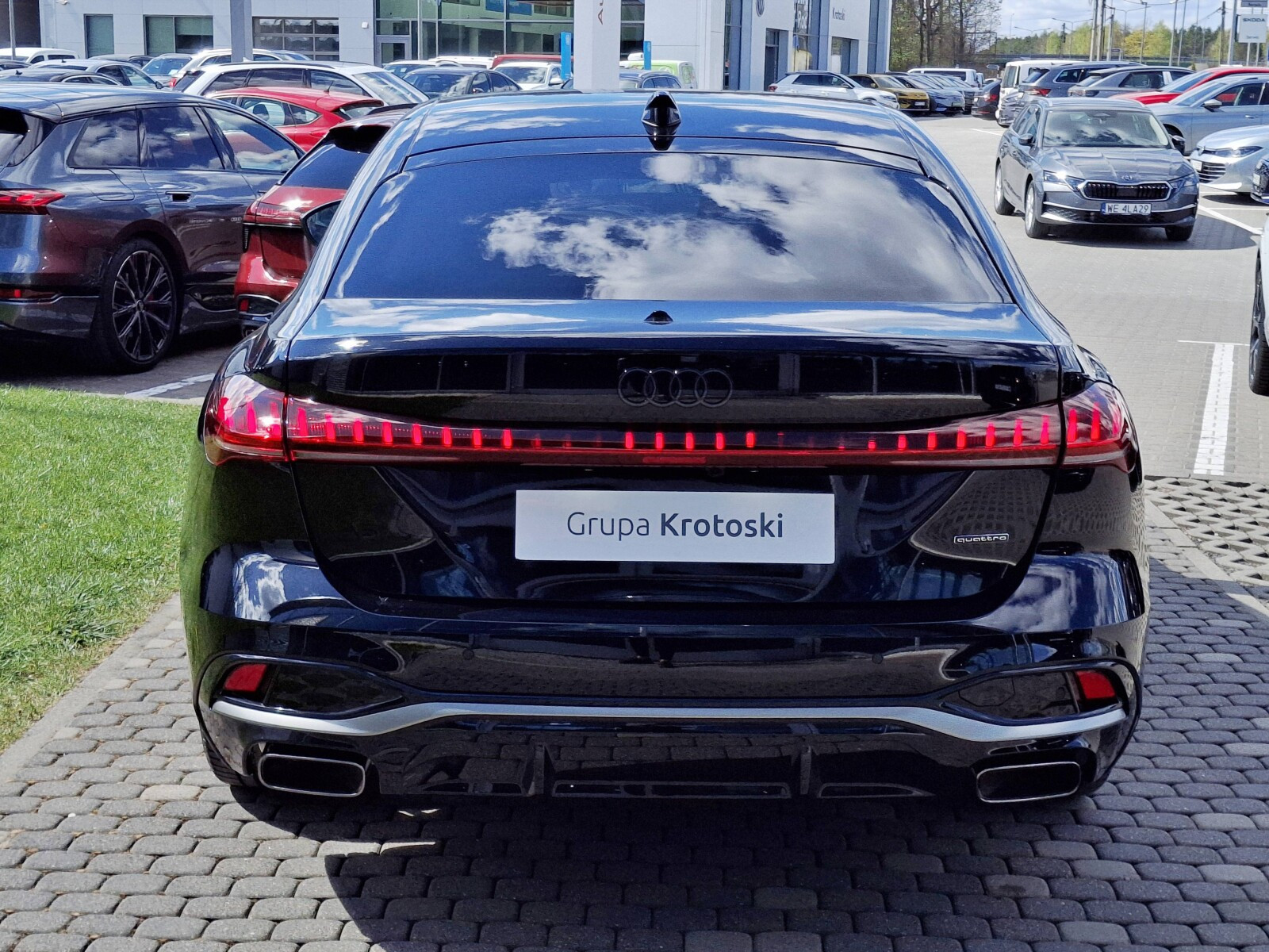 e-hybrid quattro 220 kW S tronic * Pakiet Tech Plus *