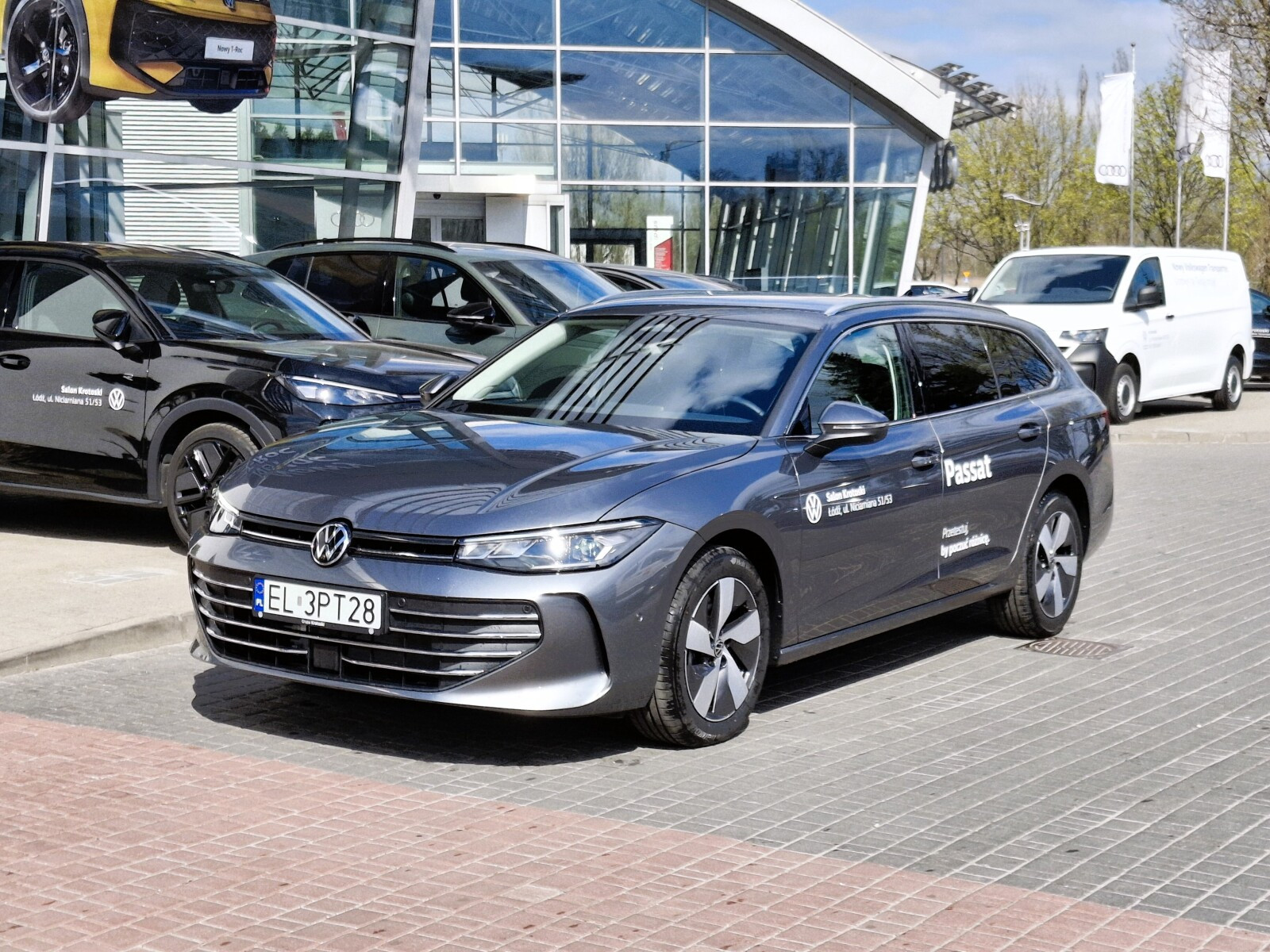 Business Plus 2.0 TSI 204 KM DSG Demonstracyjny!