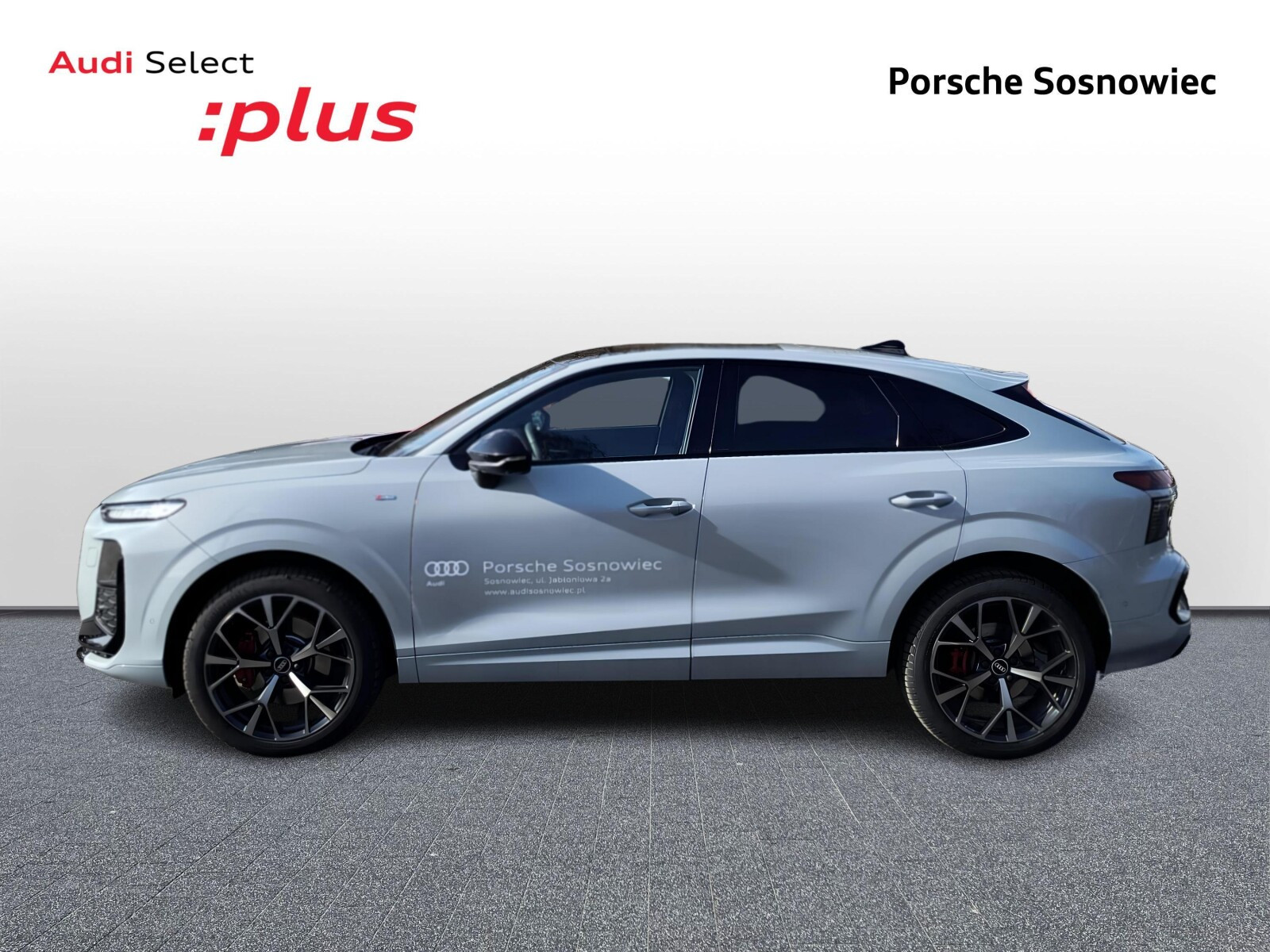 Q3 TFSI 265 KM Quattro S tronic: Tech pro; Panorama; Head-up; VAT 23%