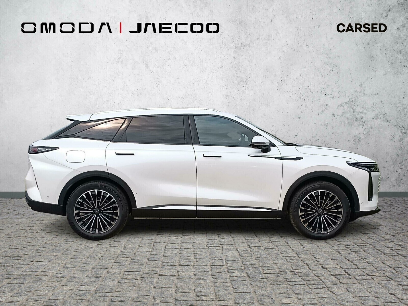 Omoda 9 PHEV STAR WHITE | Czarna skóra | od ręki | Polisa 1 PLN