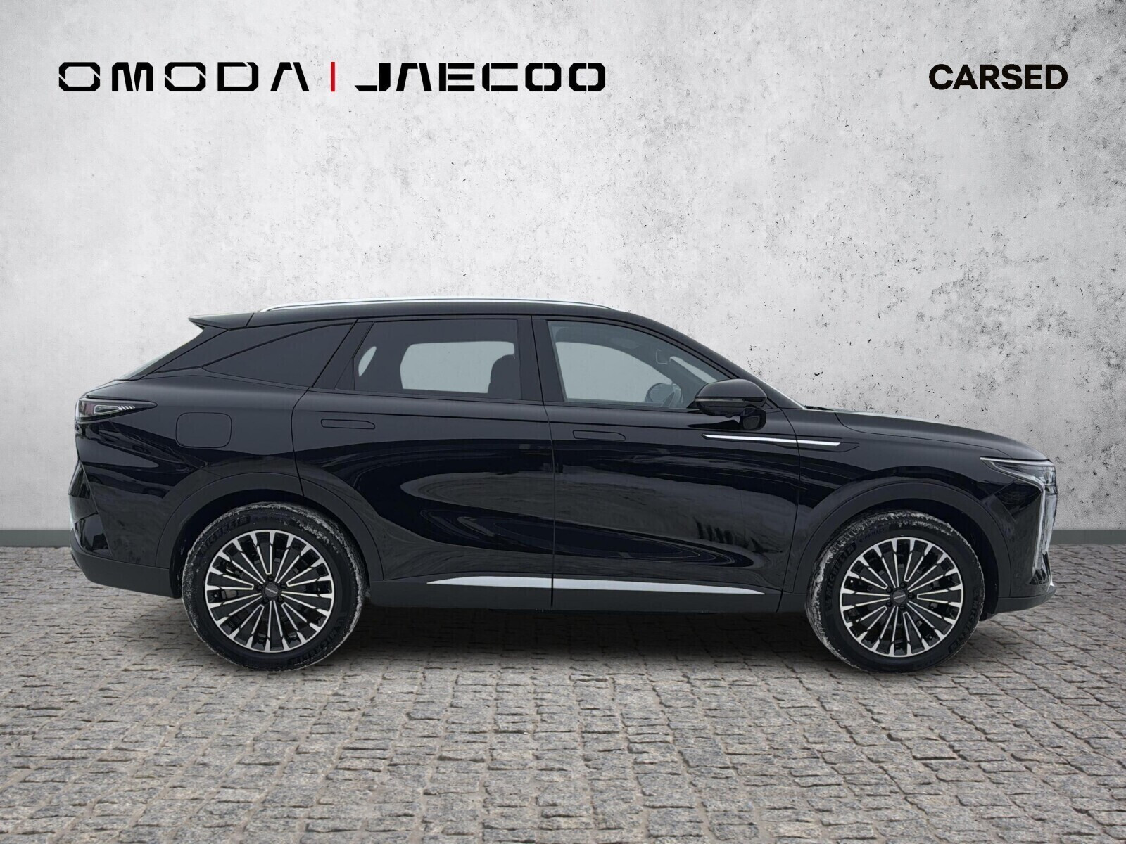 Omoda 9 PHEV Omoda 9 PHEV Kolor: Ink black | od ręki | Polisa 1 PLN