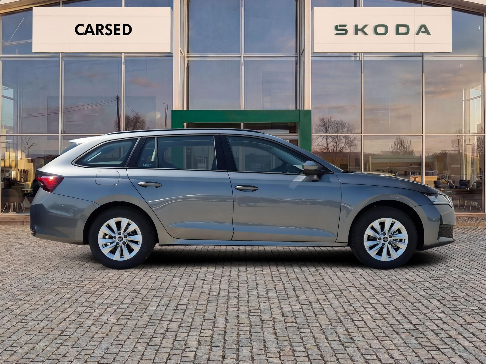 Edition 130 Essence  2.0 TDI DSG Auto z placu