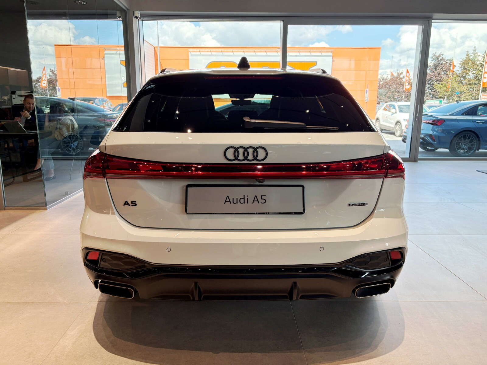 e-hybrid quattro 270 kW S tronic * Pakiet Tech Pro *