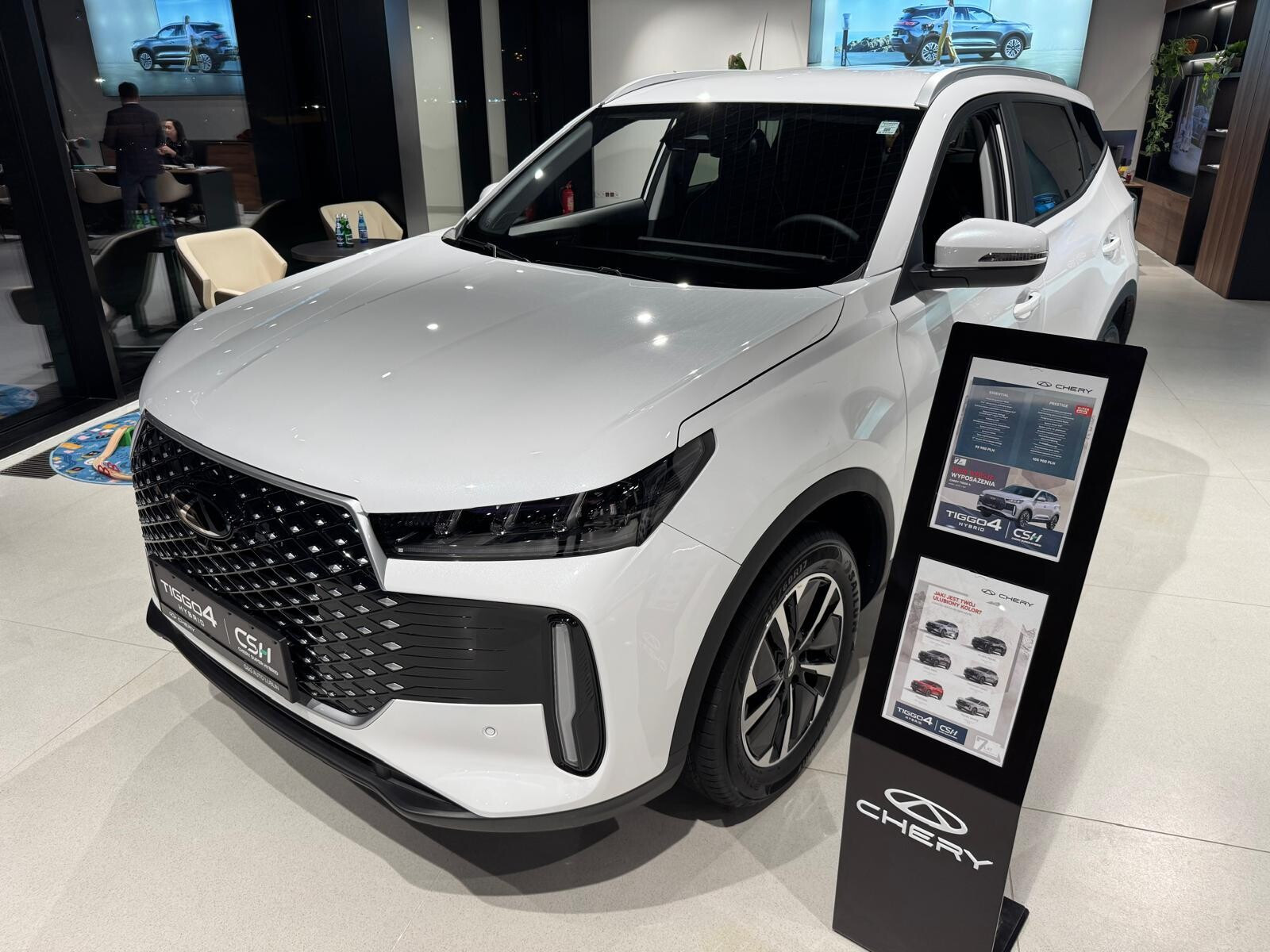 Chery Tiggo 4 HEV