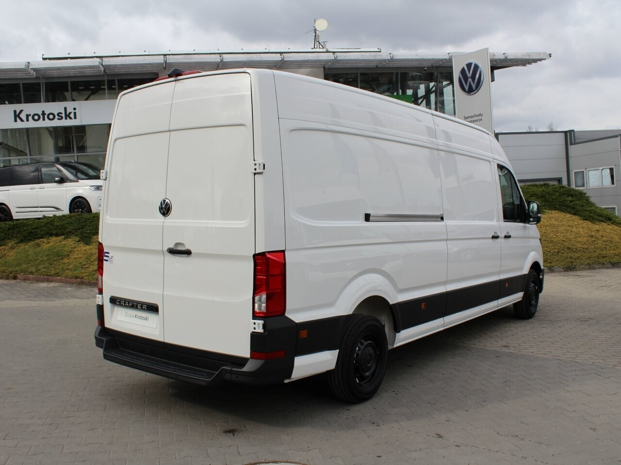 35 Furgon wysoki dach 2.0 l EU6 SCR 140 KM manual Dostępny od Ręki!