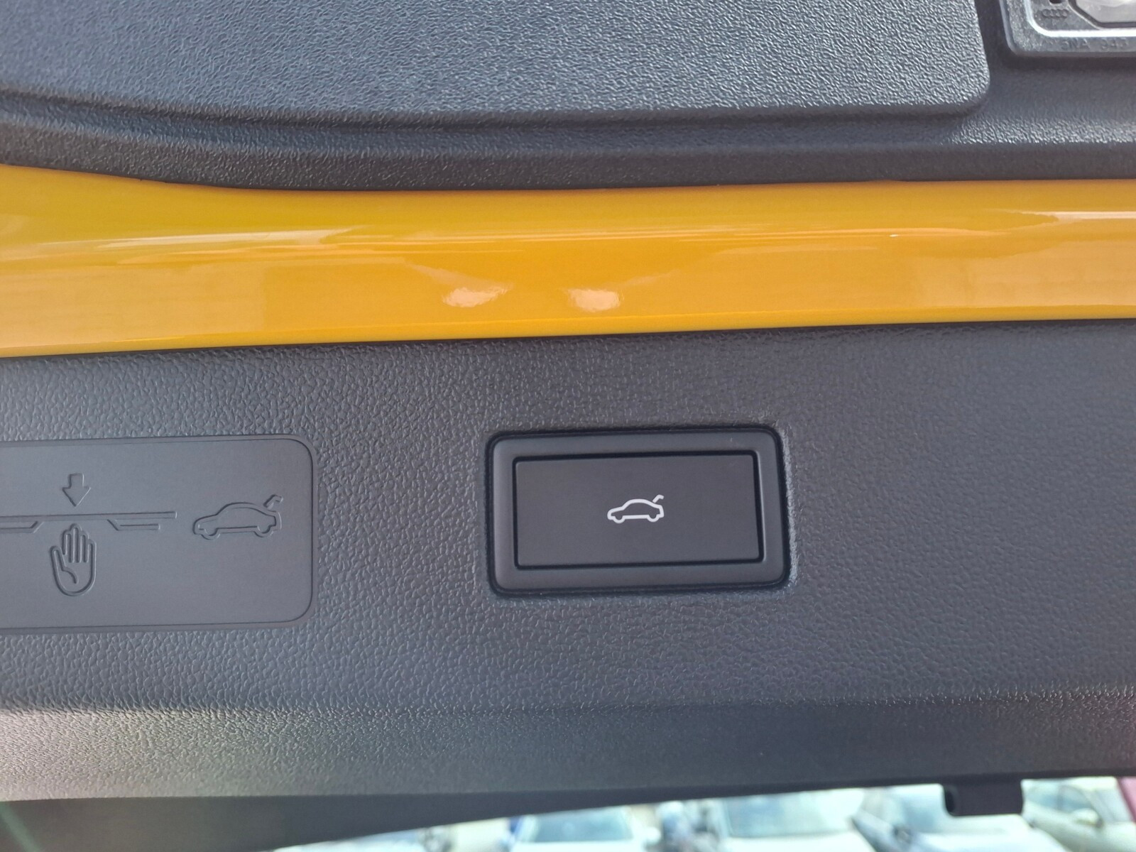 R-Line 1.5 eTSI 150 KM DSG