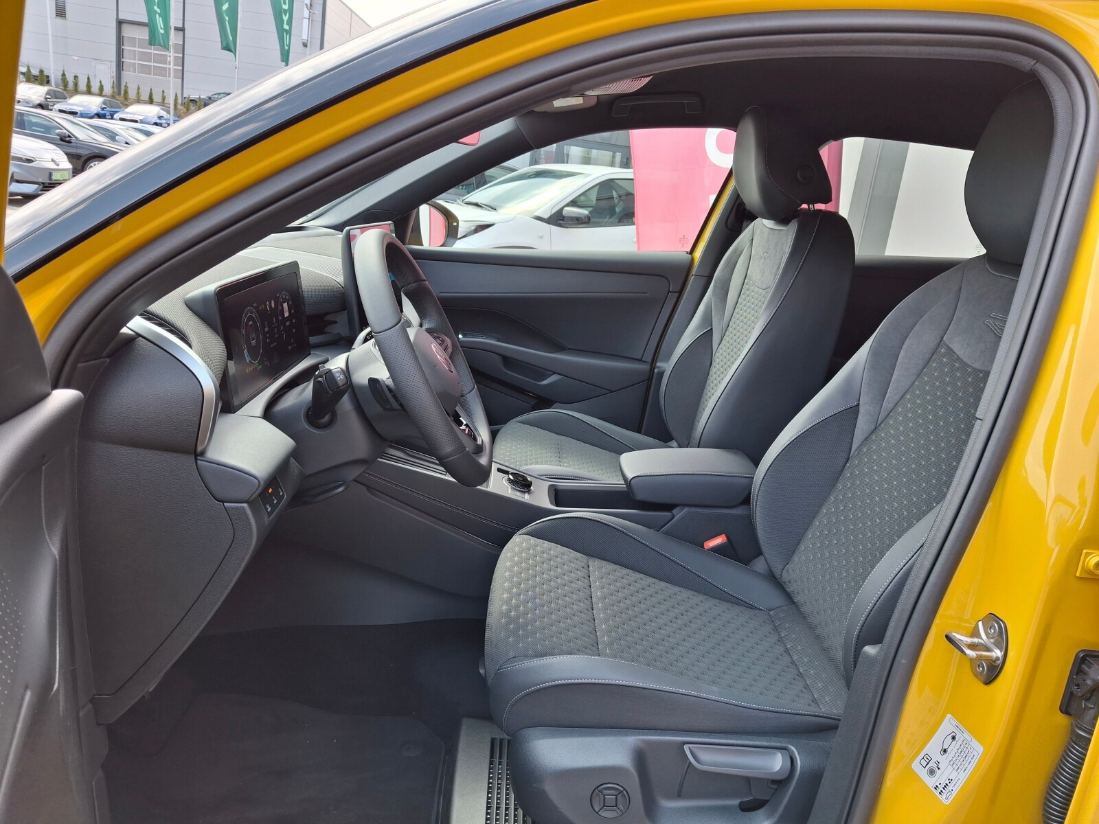 R-Line 1.5 eTSI 150 KM DSG