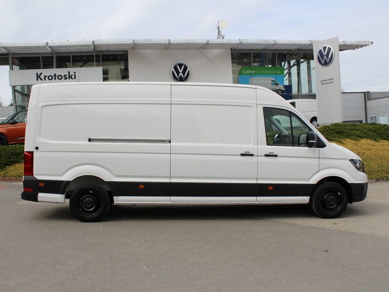 35 Furgon wysoki dach 2.0 l EU6 SCR 140 KM manual Dostępny od Ręki!