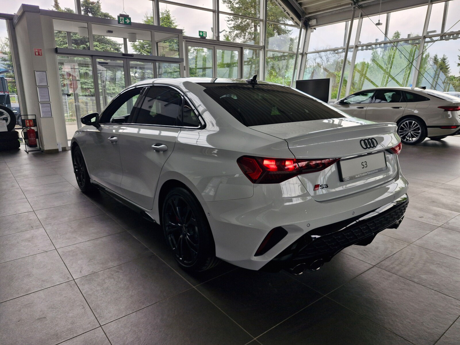 Saloon TFSI 245(333) kW(KM) S tronic
