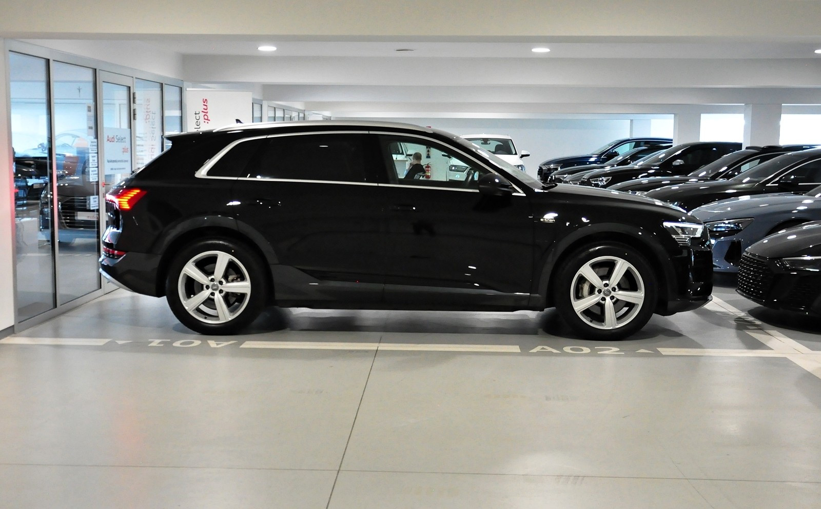 50 313KM,  Night vision, pneumatyka, head-up,