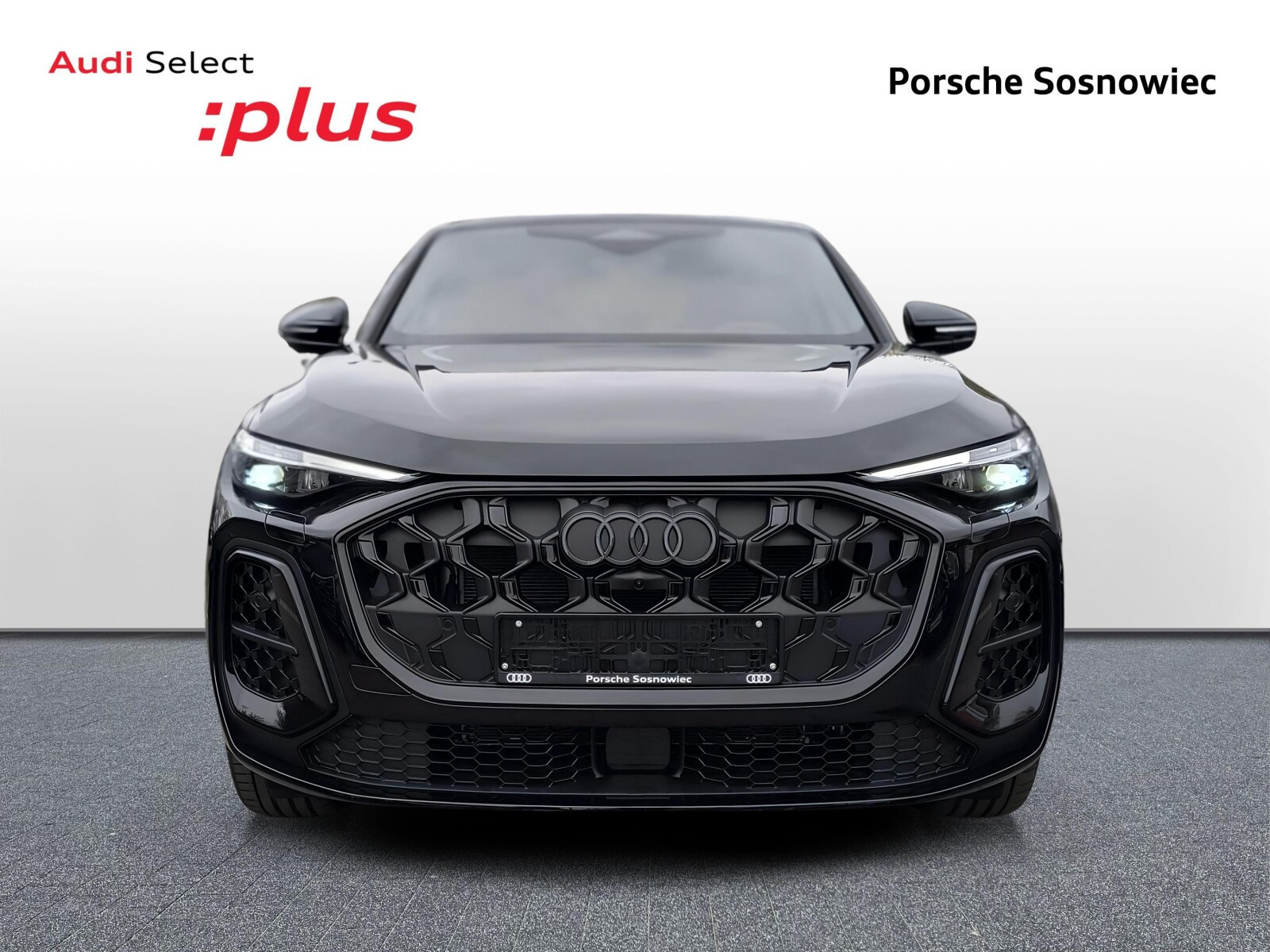 Q5 TFSI mHEV Quattro S tronic: Tech plus; Comfort; Hak; VAT 23%