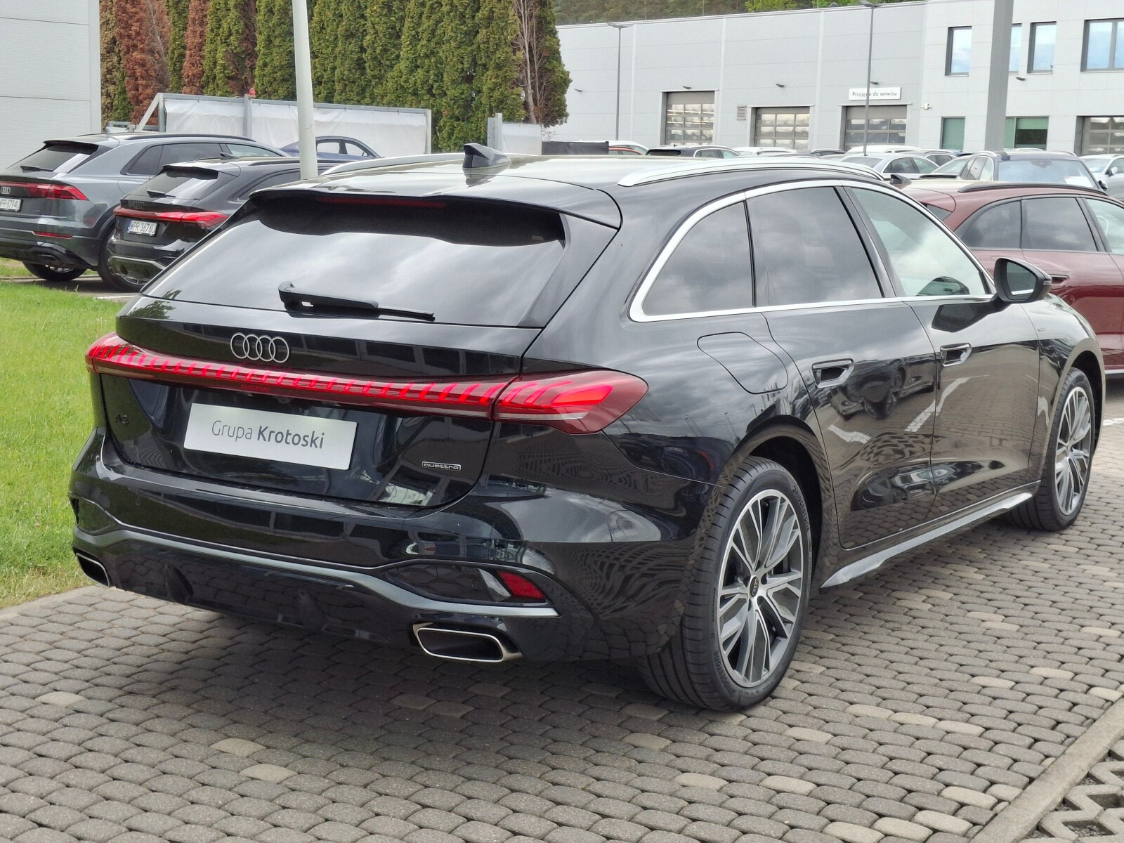 e-hybrid quattro 220 kW S tronic * Pakiet Tech Plus *