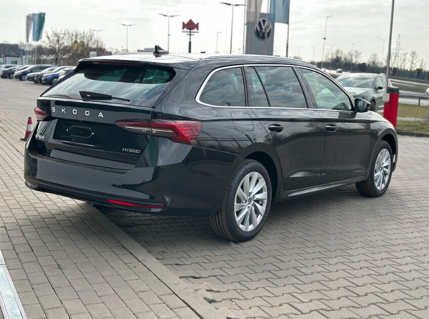 1.5 TSI 150 km 7-biegowa DSG + hak