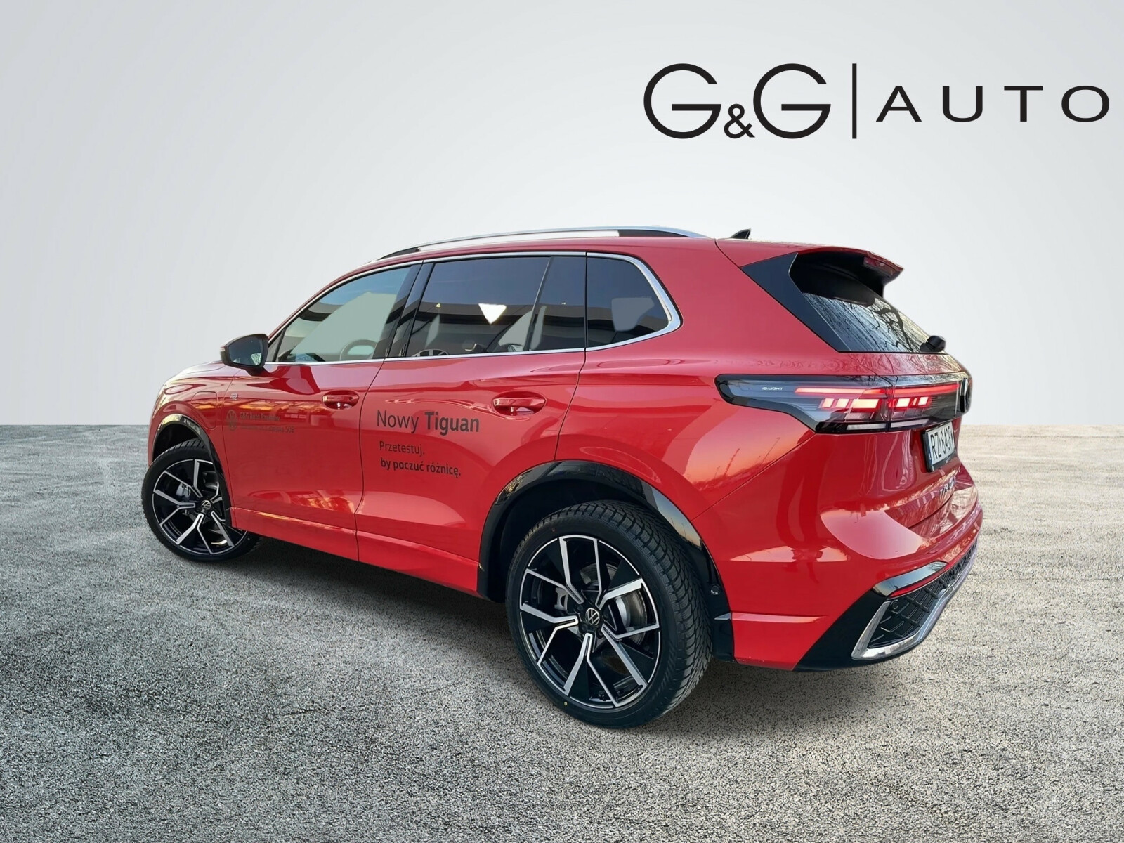 R-Line 1,5 eHybrid / 6-DSG 272KM Plug-In-Hybrid