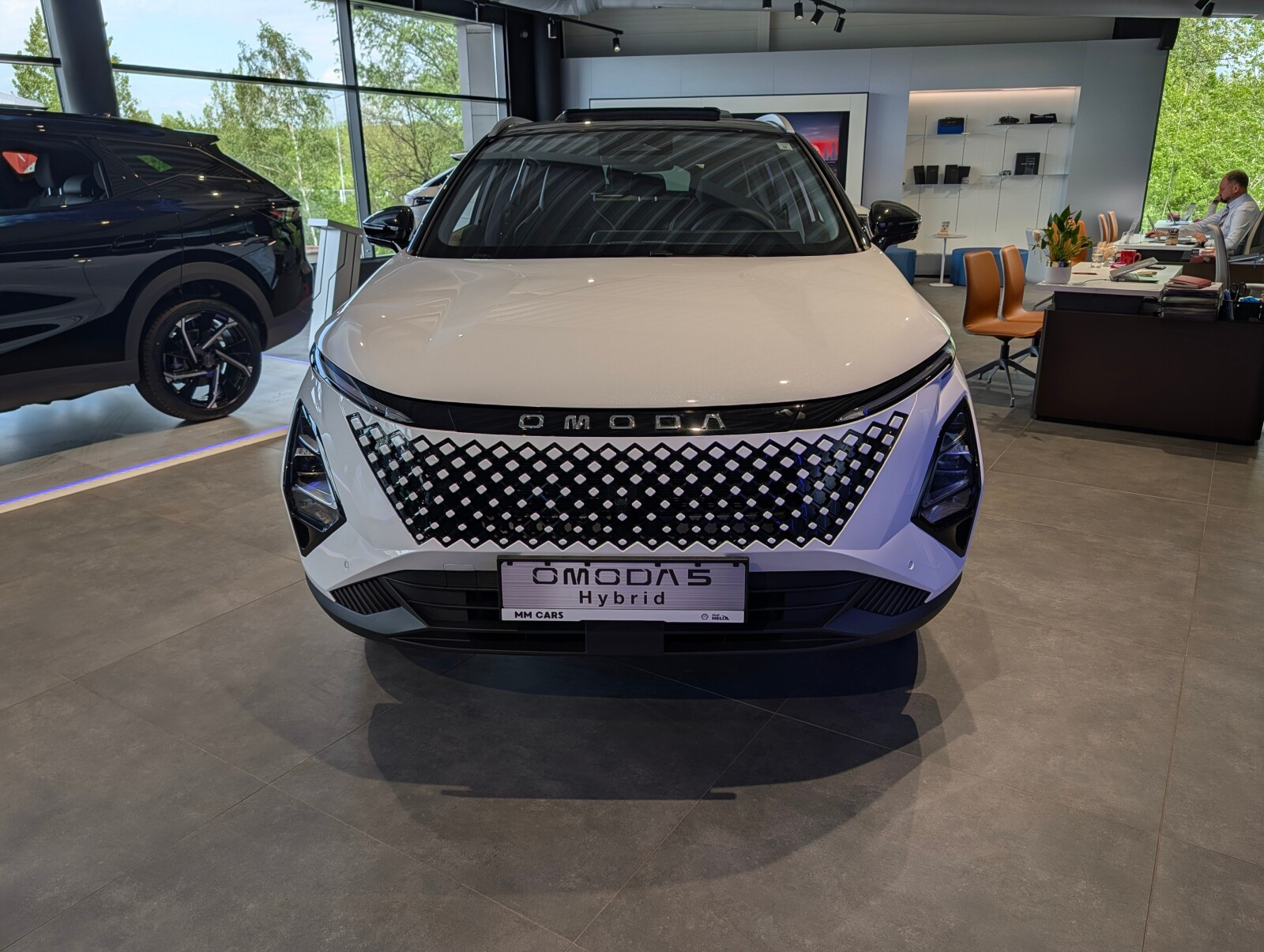 Premium z czarnym dachem