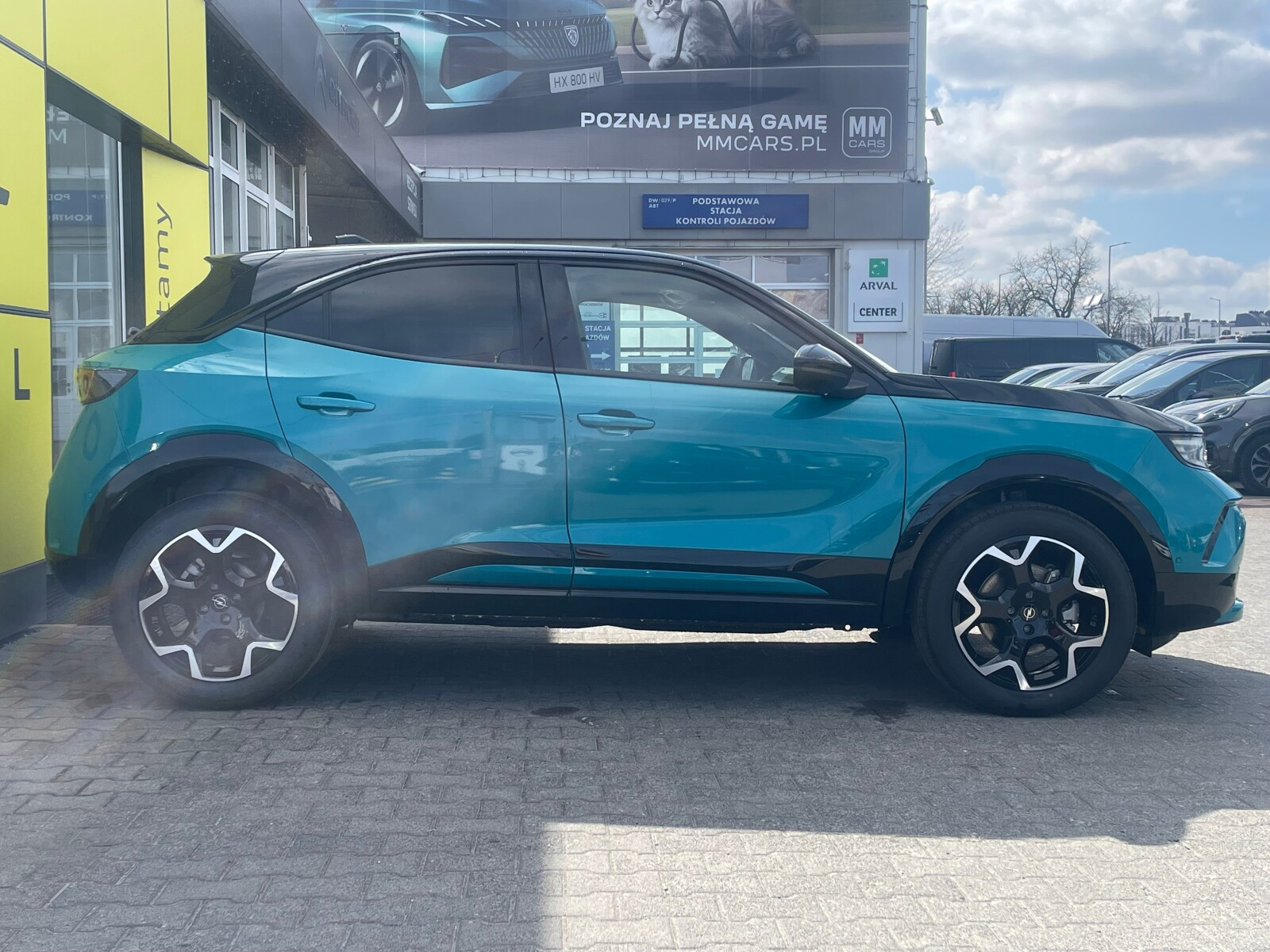 Ultimate 1.2 Turbo Hybrid 145KM Dostępny od ręki!