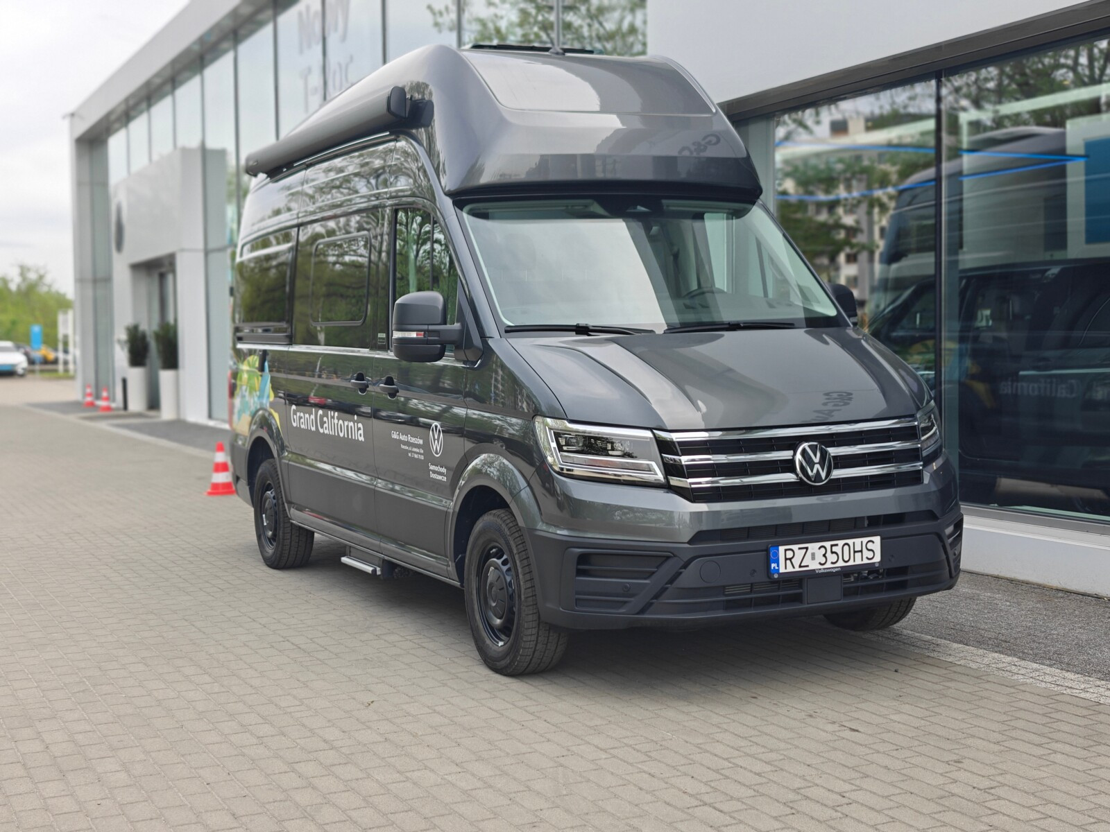 Grand California 600 DMC 3500kg silnik: 2,0 l TDI