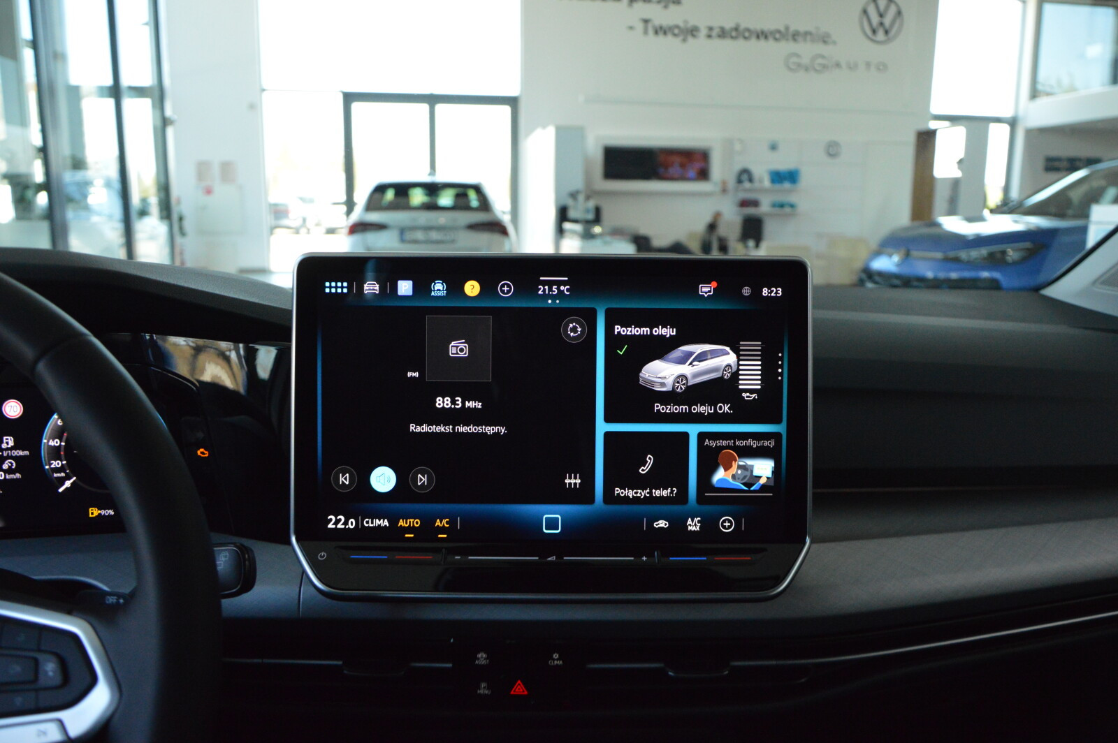 Digital Cockpit Pro, Ambient, Park Assist Pro, Lights&Vision, Car2X,