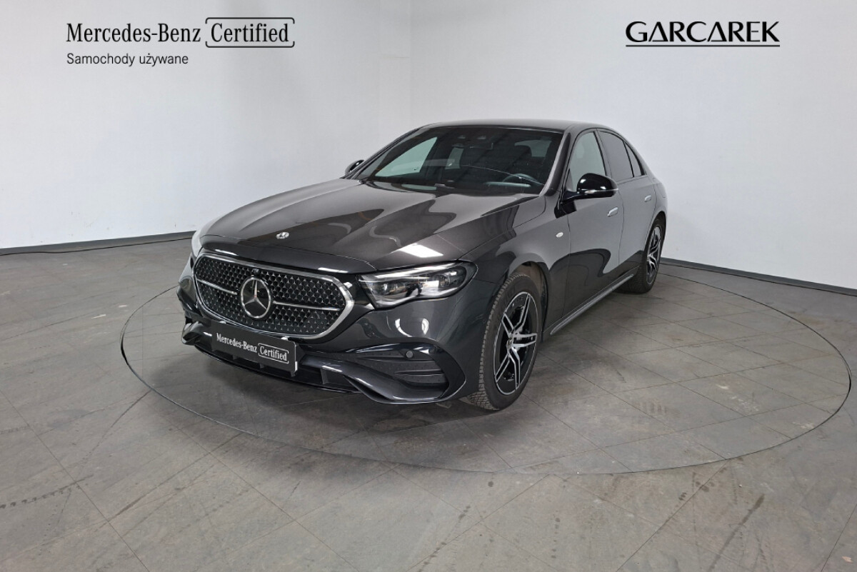Mercedes E300de 4MATIC/AMG line/bezwypadkowy/polski salon/FV23%