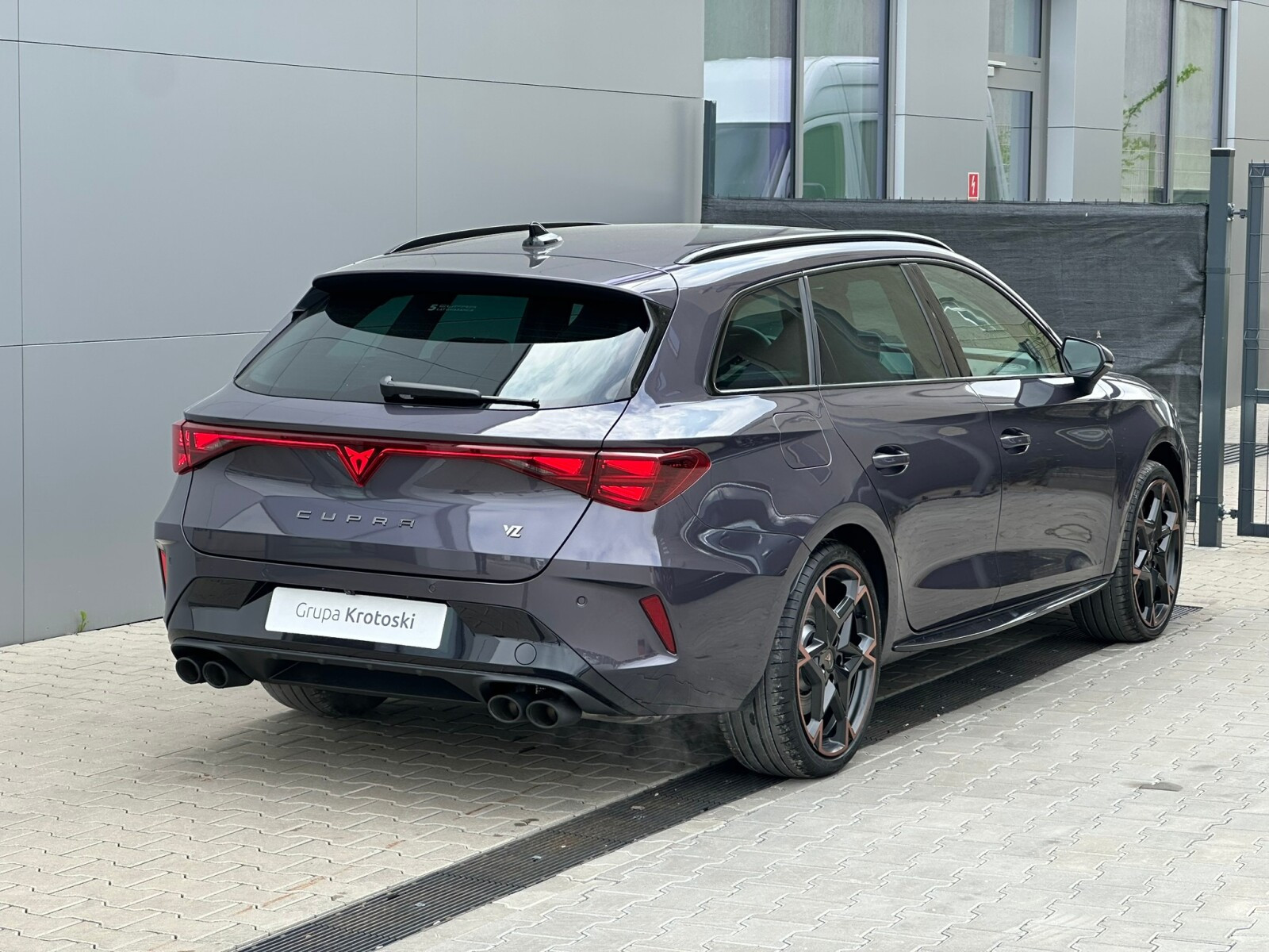 VZ 2.0 TSI 333 KM 7-biegowa automatyczna DSG 4Drive Dostępna od Ręki!