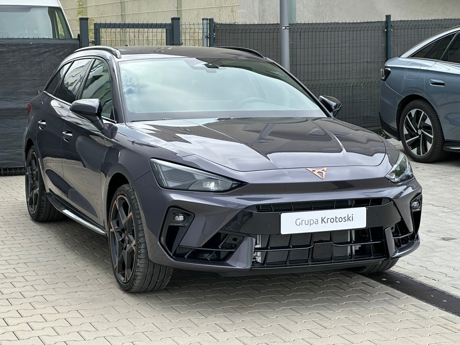 VZ 2.0 TSI 333 KM 7-biegowa automatyczna DSG 4Drive Dostępna od Ręki!