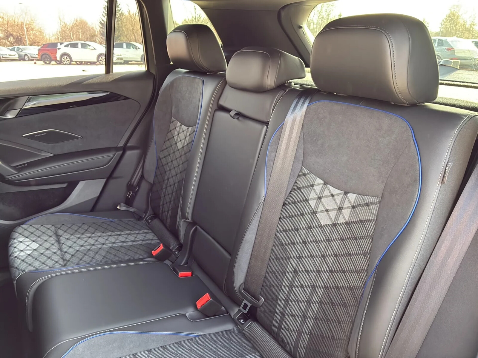 R-Line Plus 1.5 eTSI 150KM Automatyczna