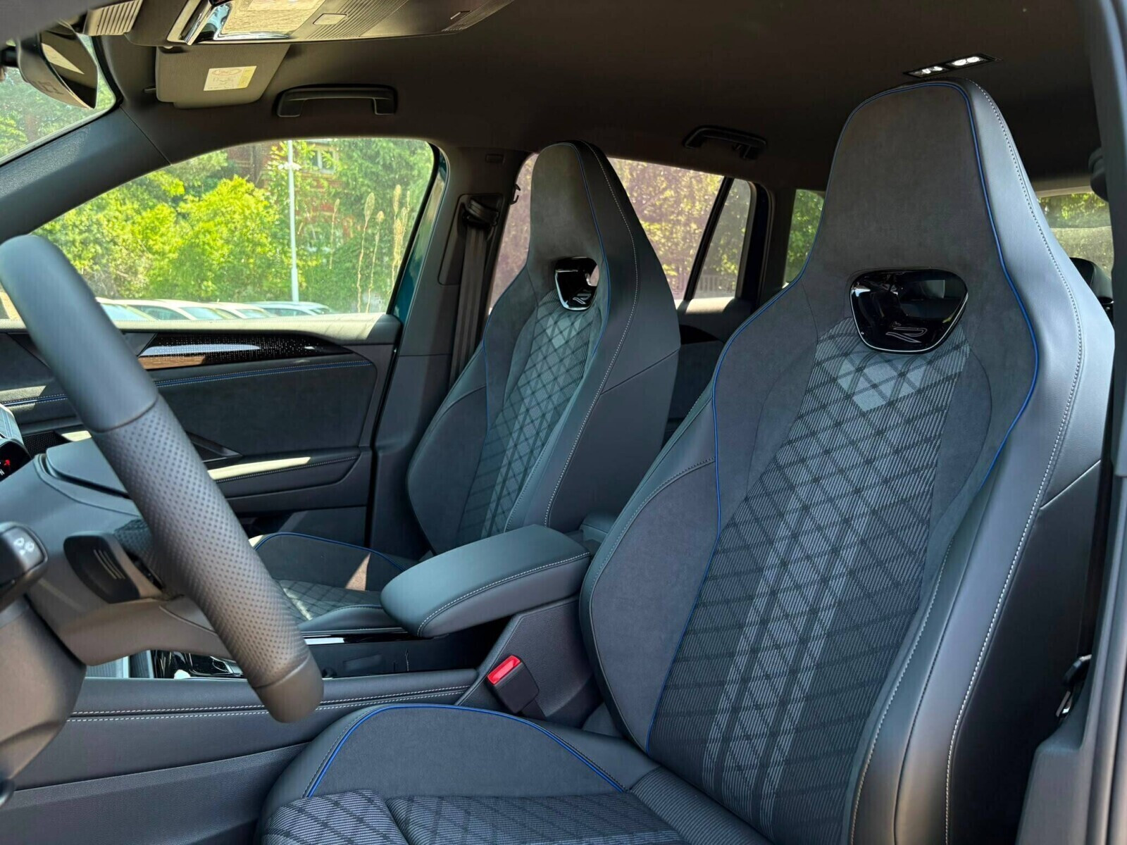 R-line Plus 1.5 eTSI mHEV 150 KM DSG