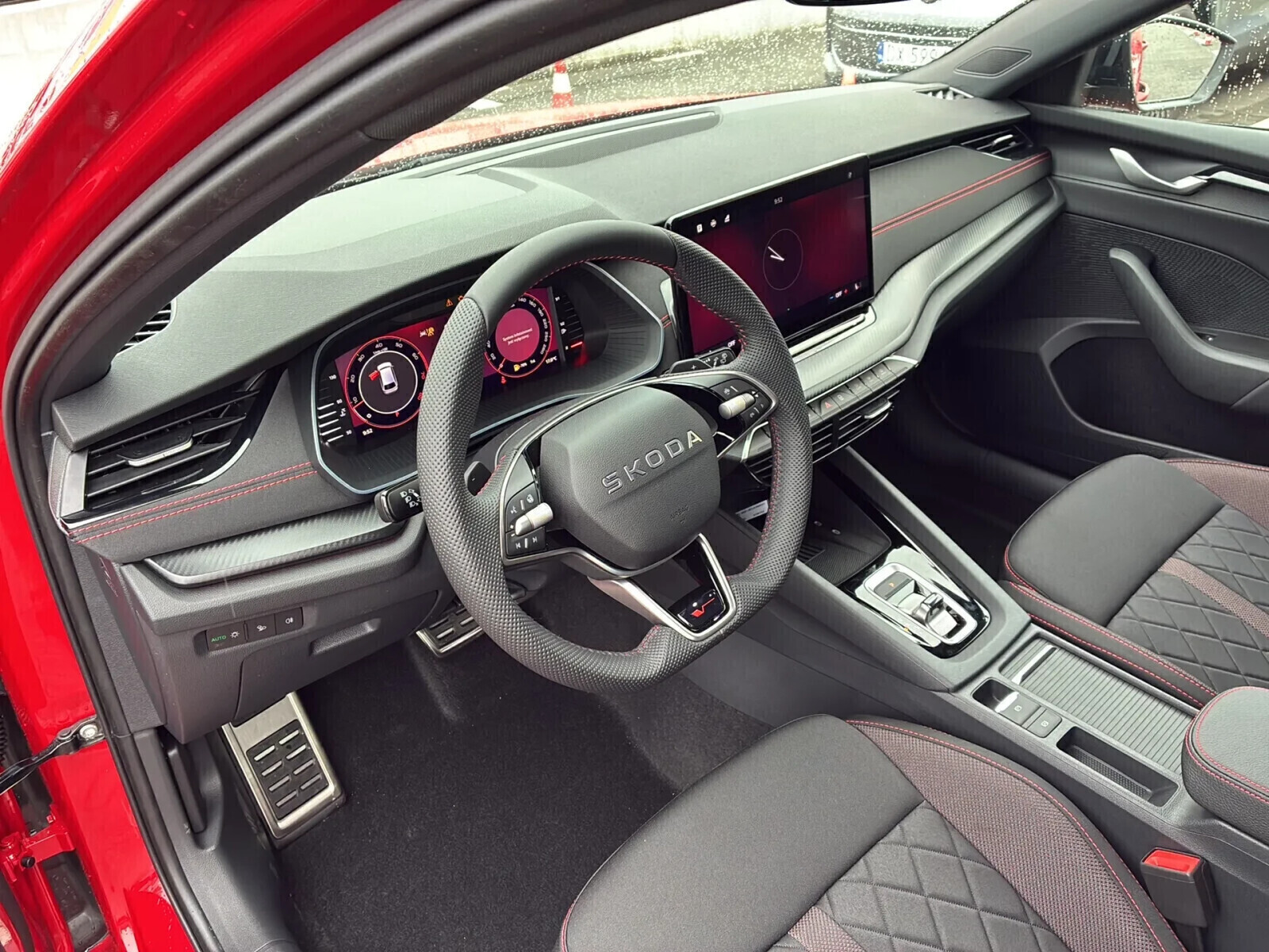 RS 2.0 TSI DSG 265 KM