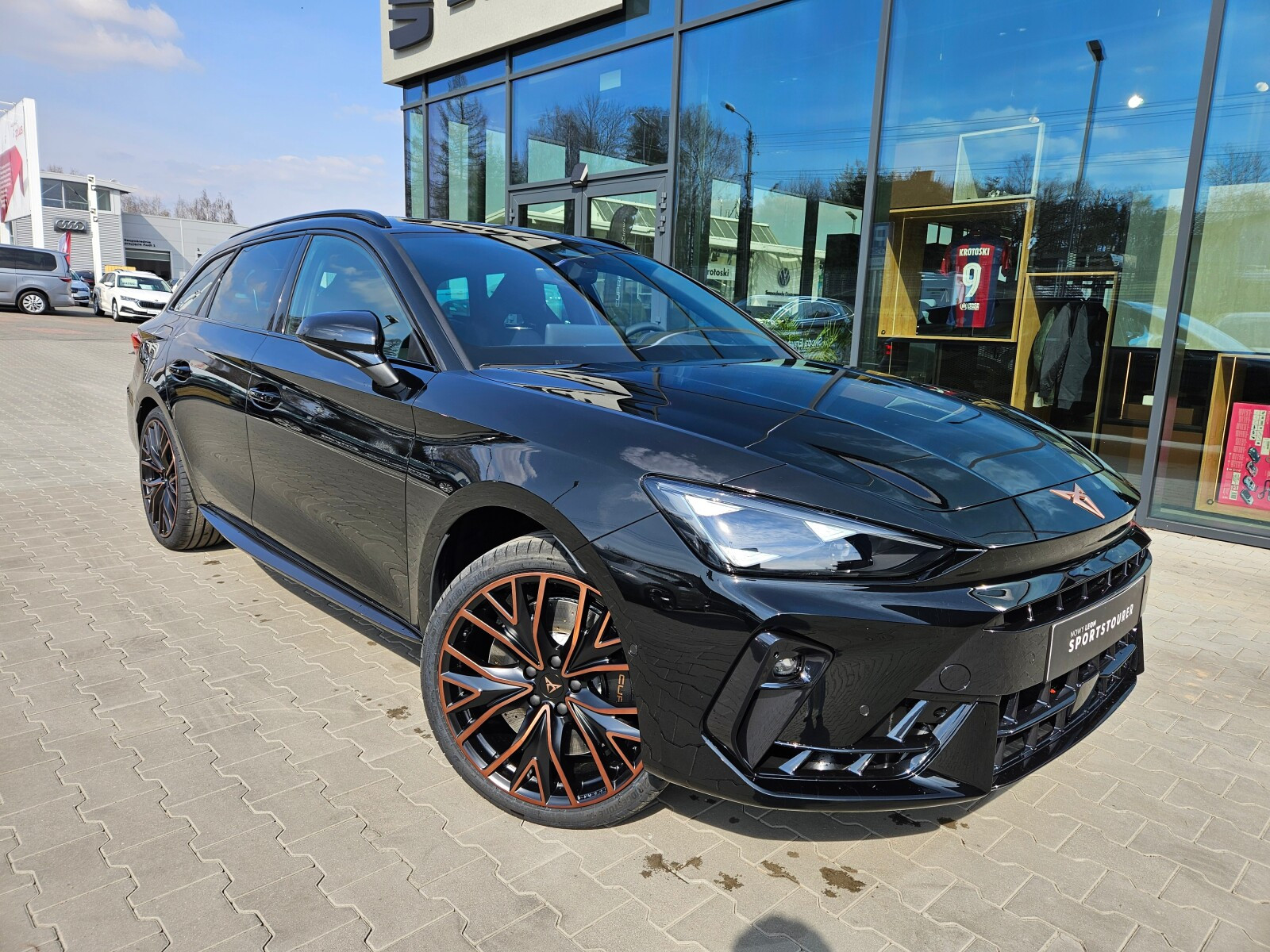 VZ 2.0 TSI 333 KM 7-biegowa automatyczna DSG 4Drive Dostępna od Ręki!