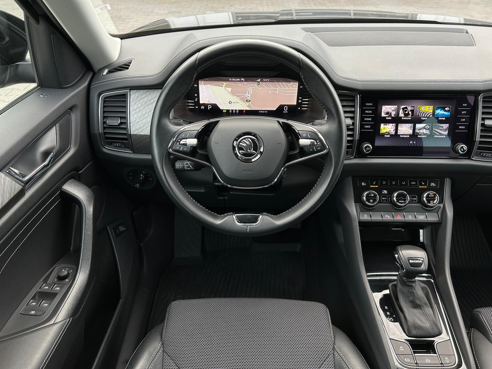 Style, ACC, Podgrzewane fotele, Kamera cofania, Virtual Cockpit, 1 wł.